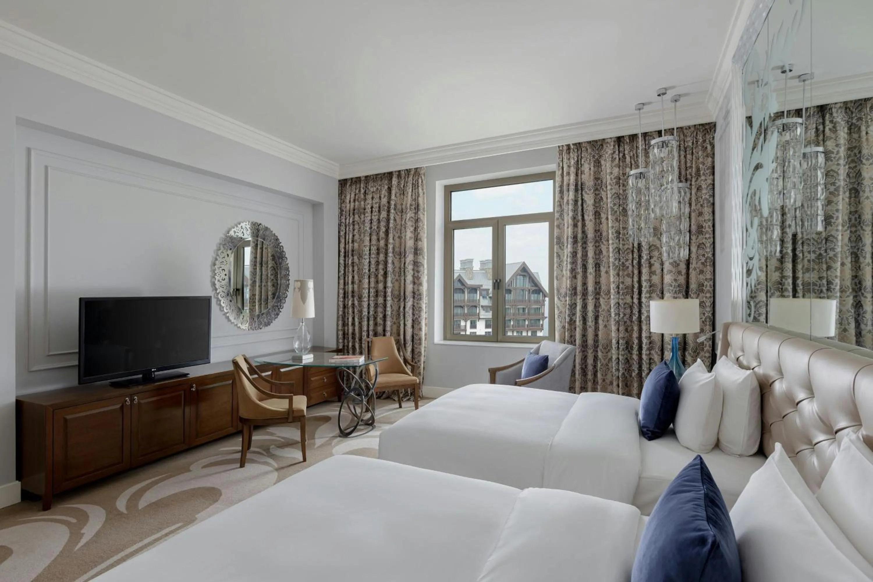 Photo of the whole room, Bed in Pik Palace, Shahdag, Autograph Collection