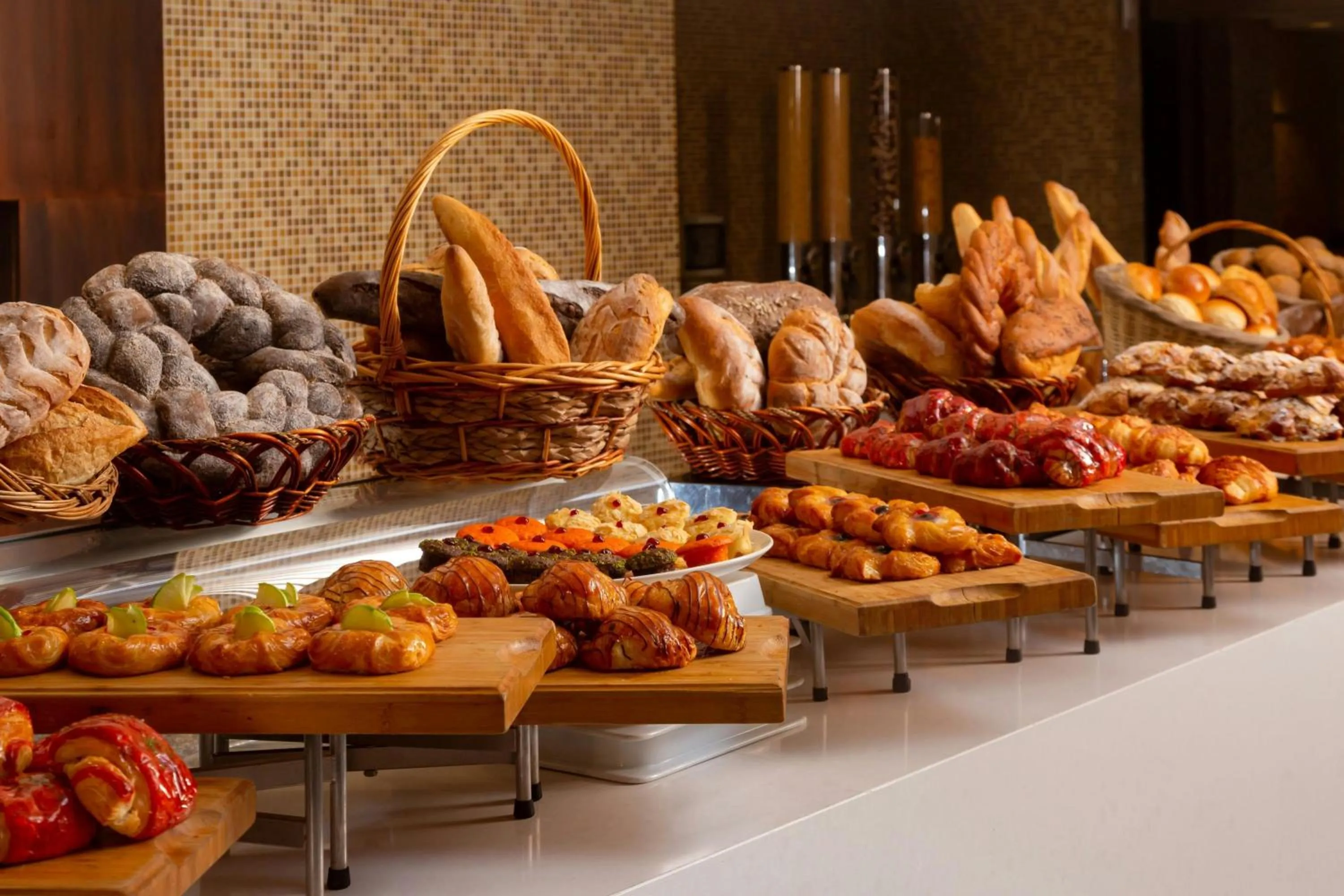 Restaurant/places to eat in Pik Palace, Shahdag, Autograph Collection