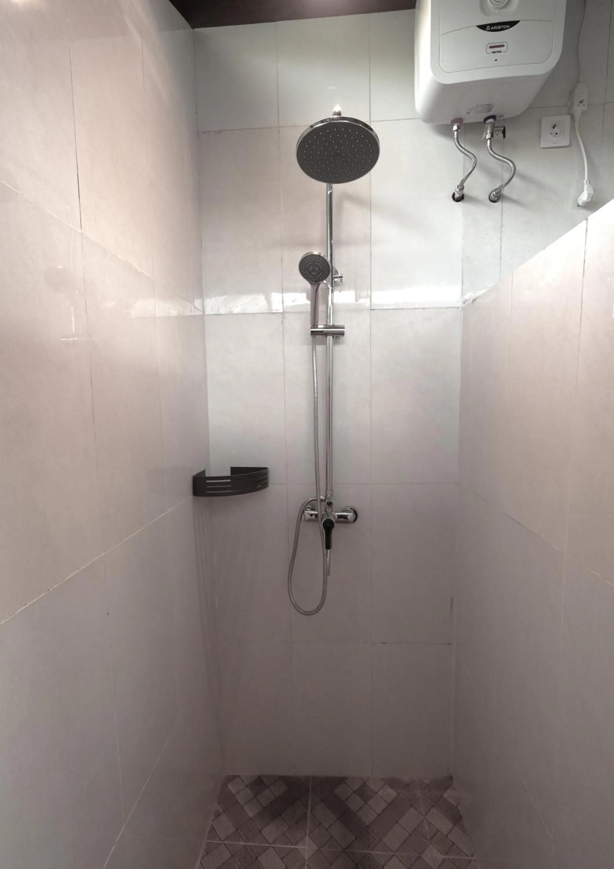 Shower in Bali Belva