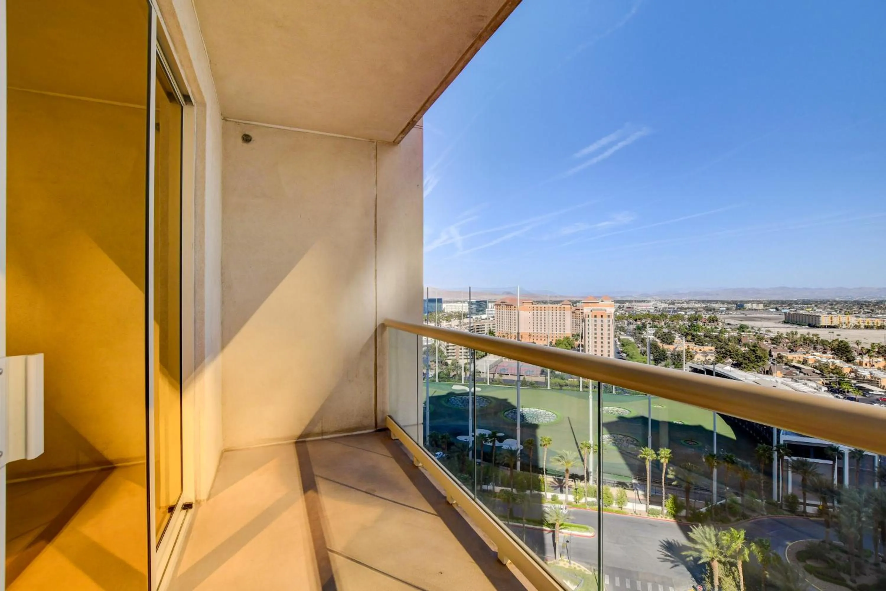 MGM Signature Towers by FantasticStay