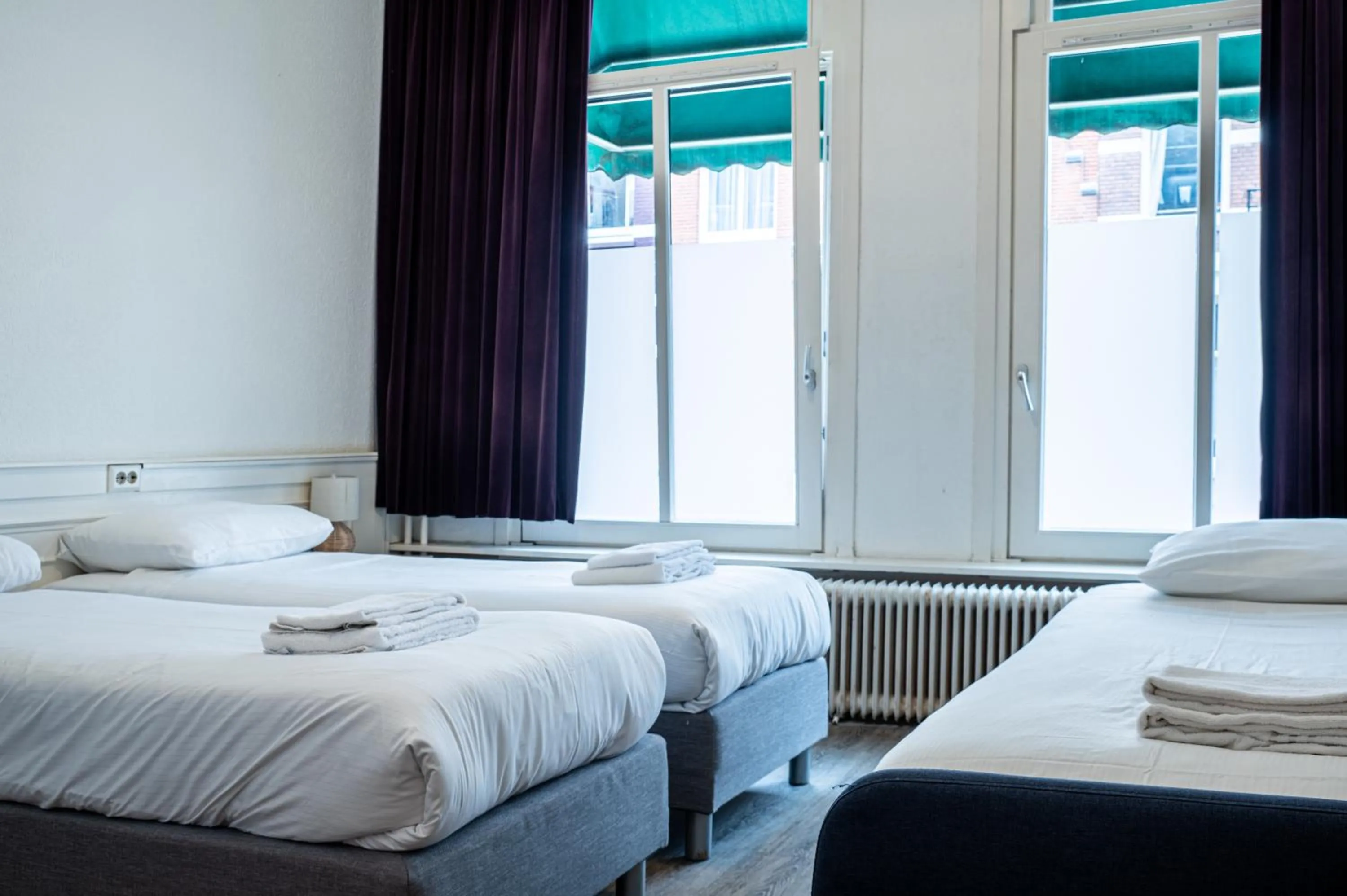 Bed in Hotel Kap City Centre