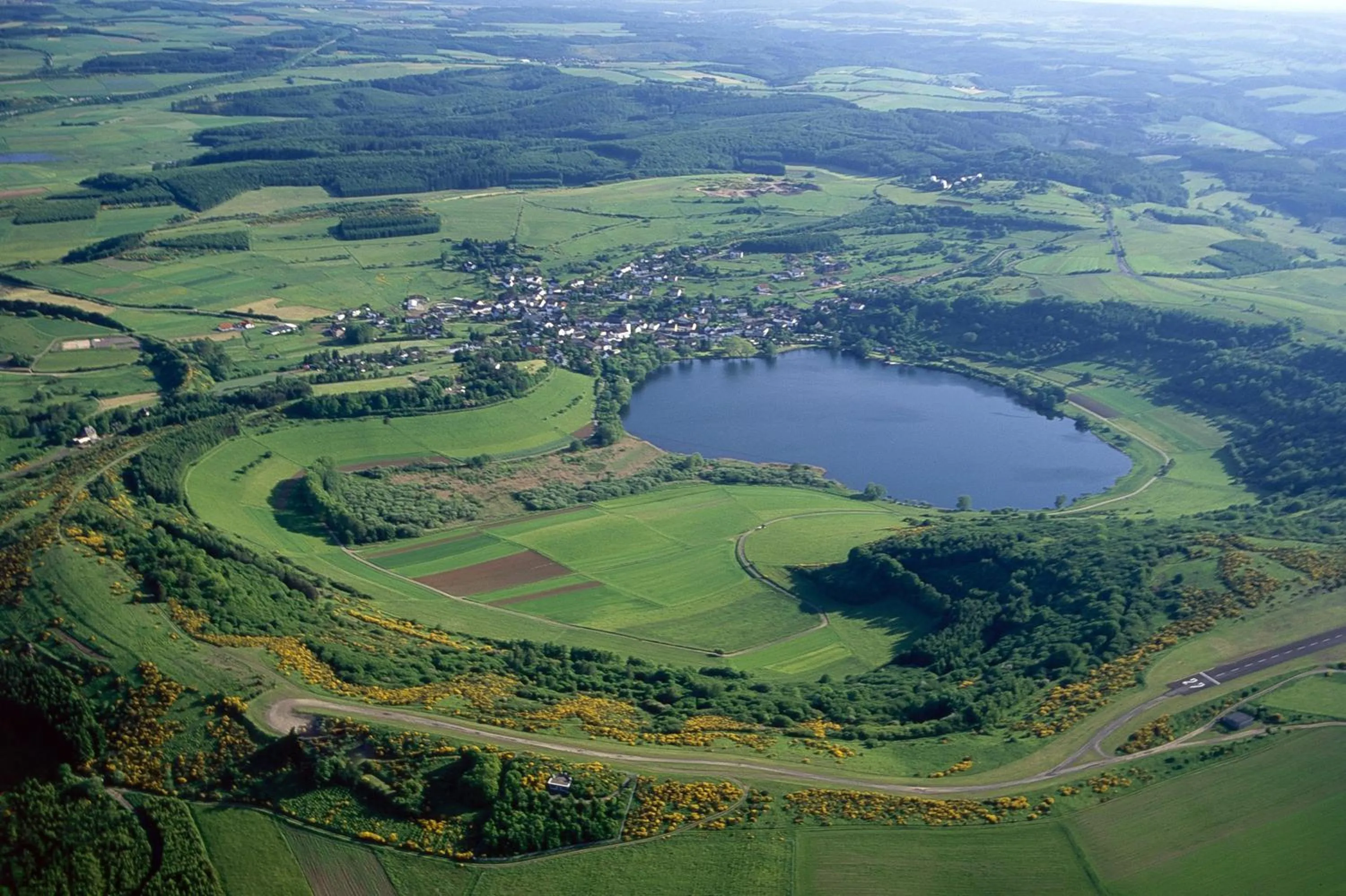Bird's eye view in Ferienwohnung Landfein Schalkenmehren