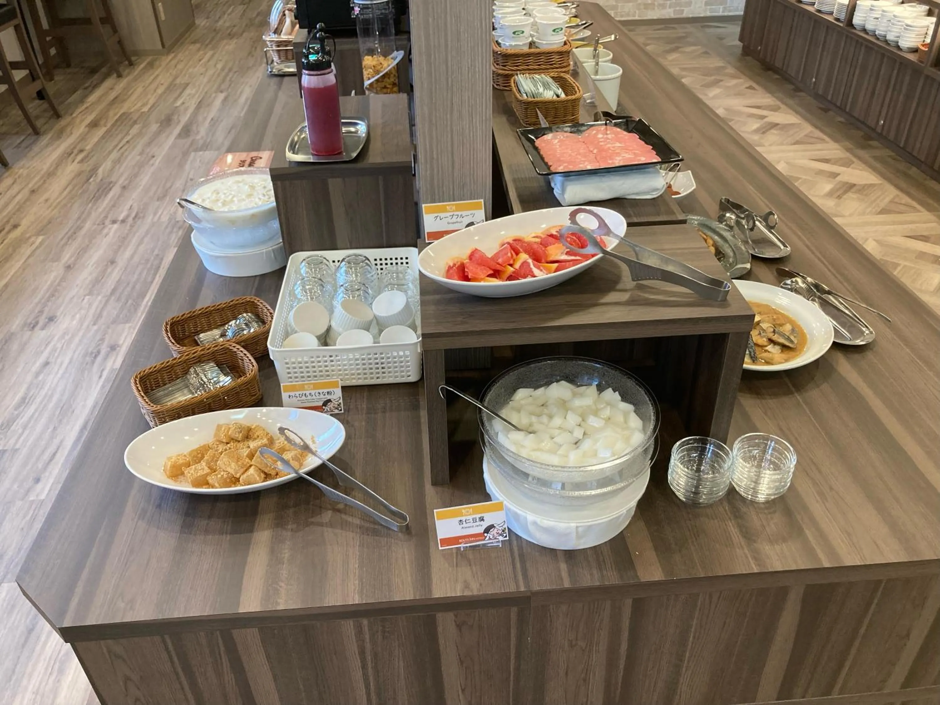 Buffet breakfast in Hotel Route Inn Grand Nakano Obuse