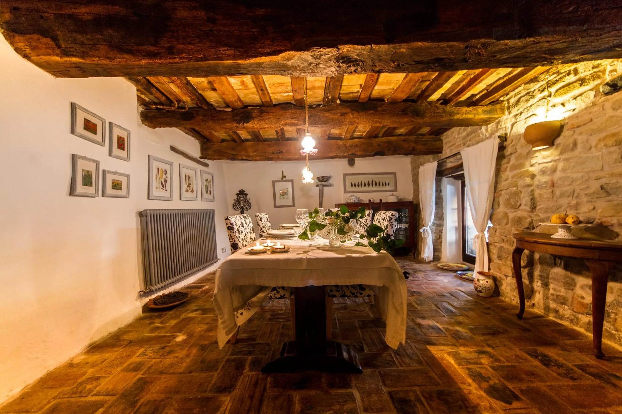 Dining area in Le Bumbarelle