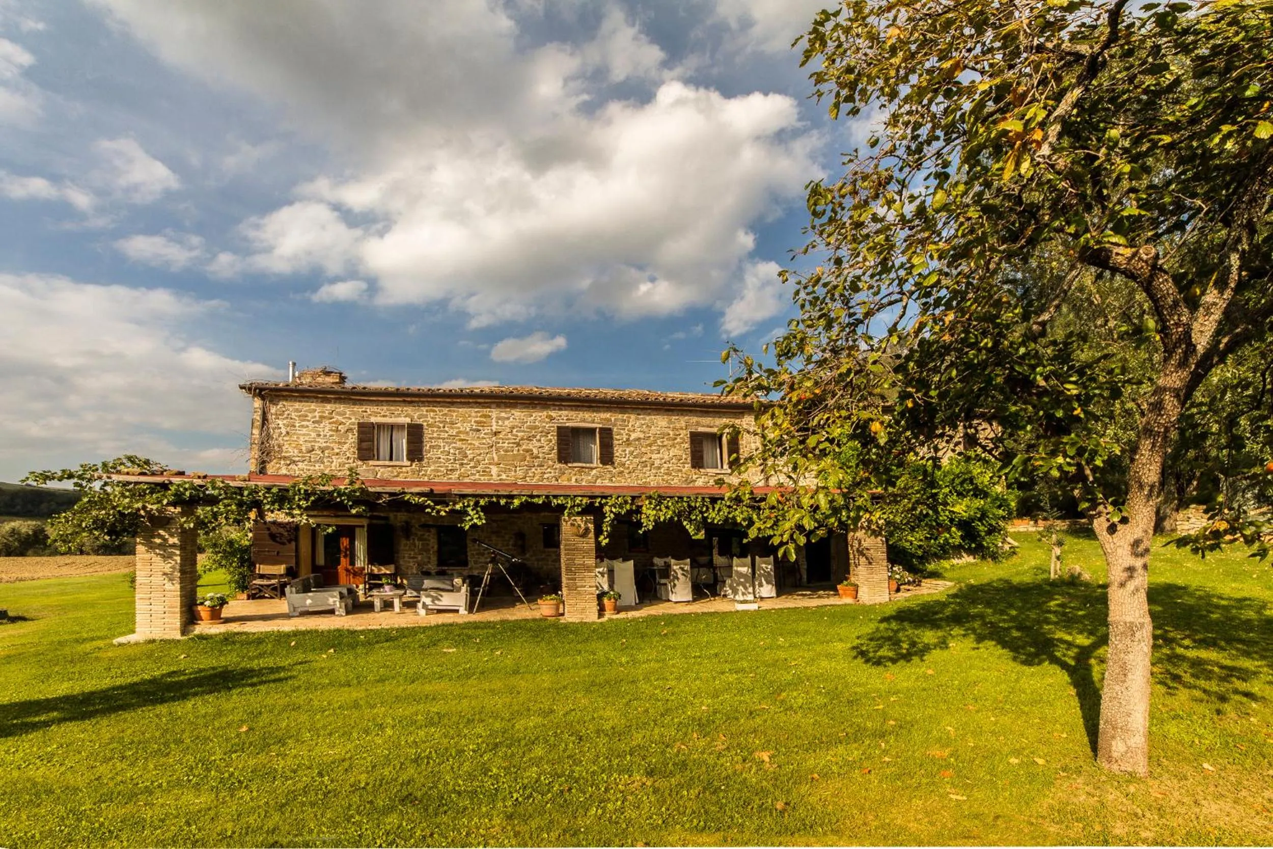 Property building in Le Bumbarelle