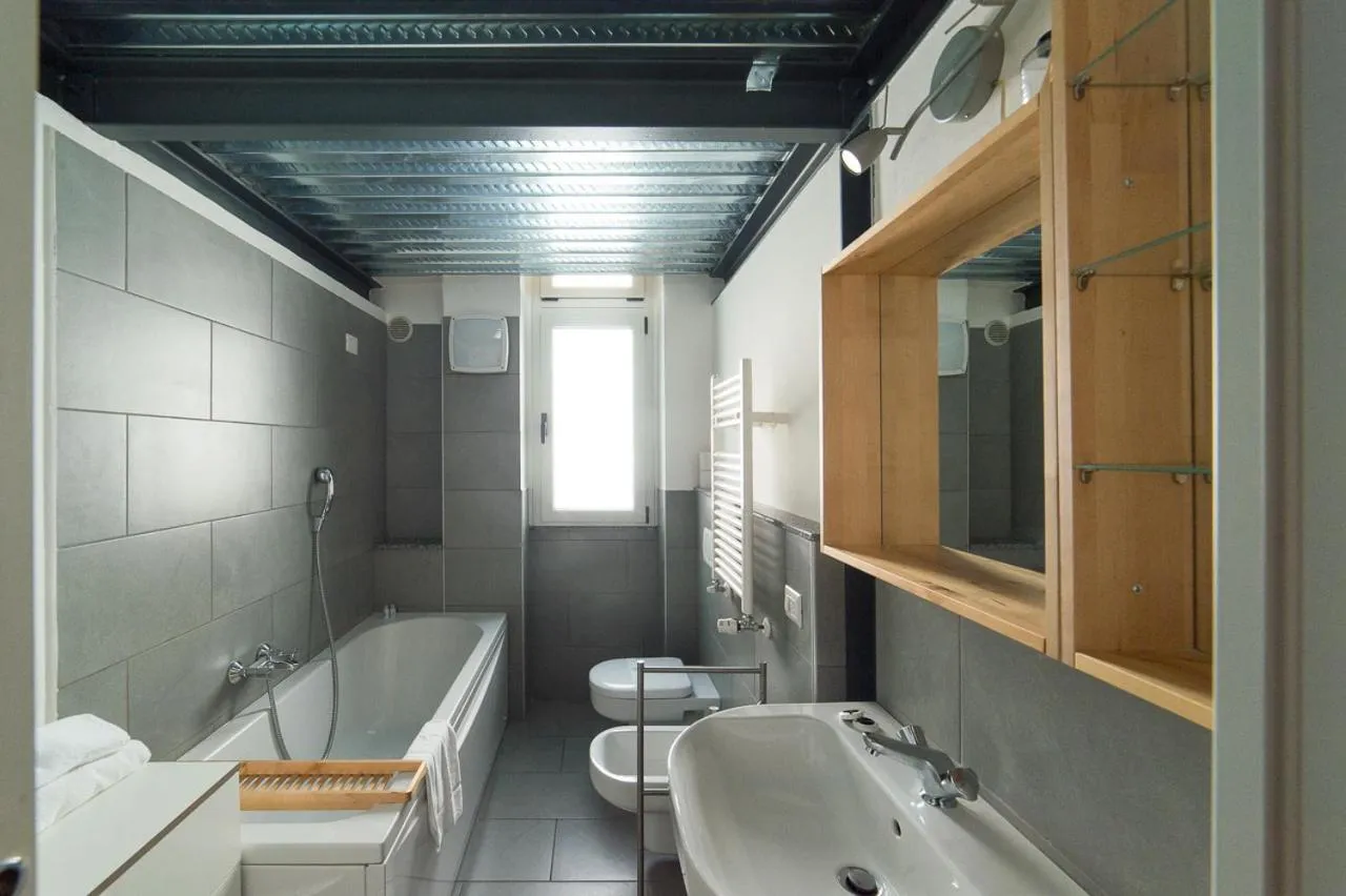 Bathroom in Hbhall Residenze Darsena