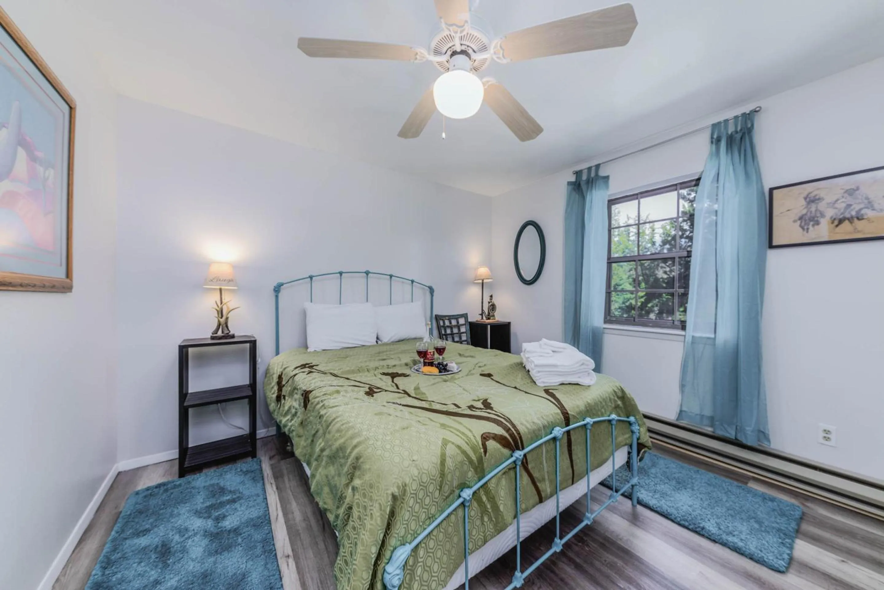 Property building, Bed in Castle House