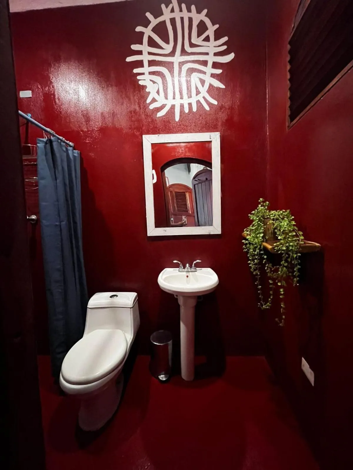 Bathroom in Cueva Nica