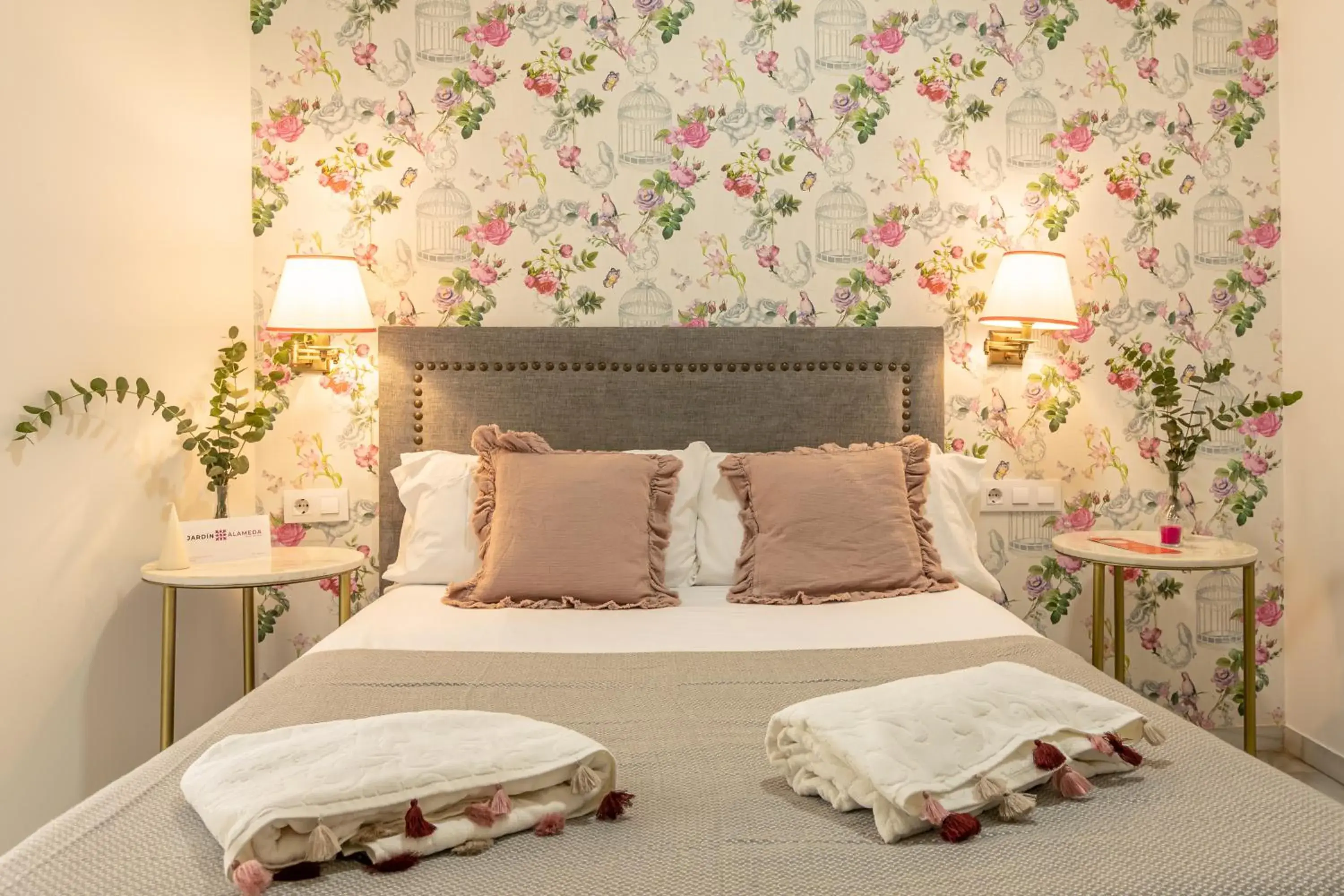 Budget Double Room in nüa alameda Budget Double Room in nüa alameda