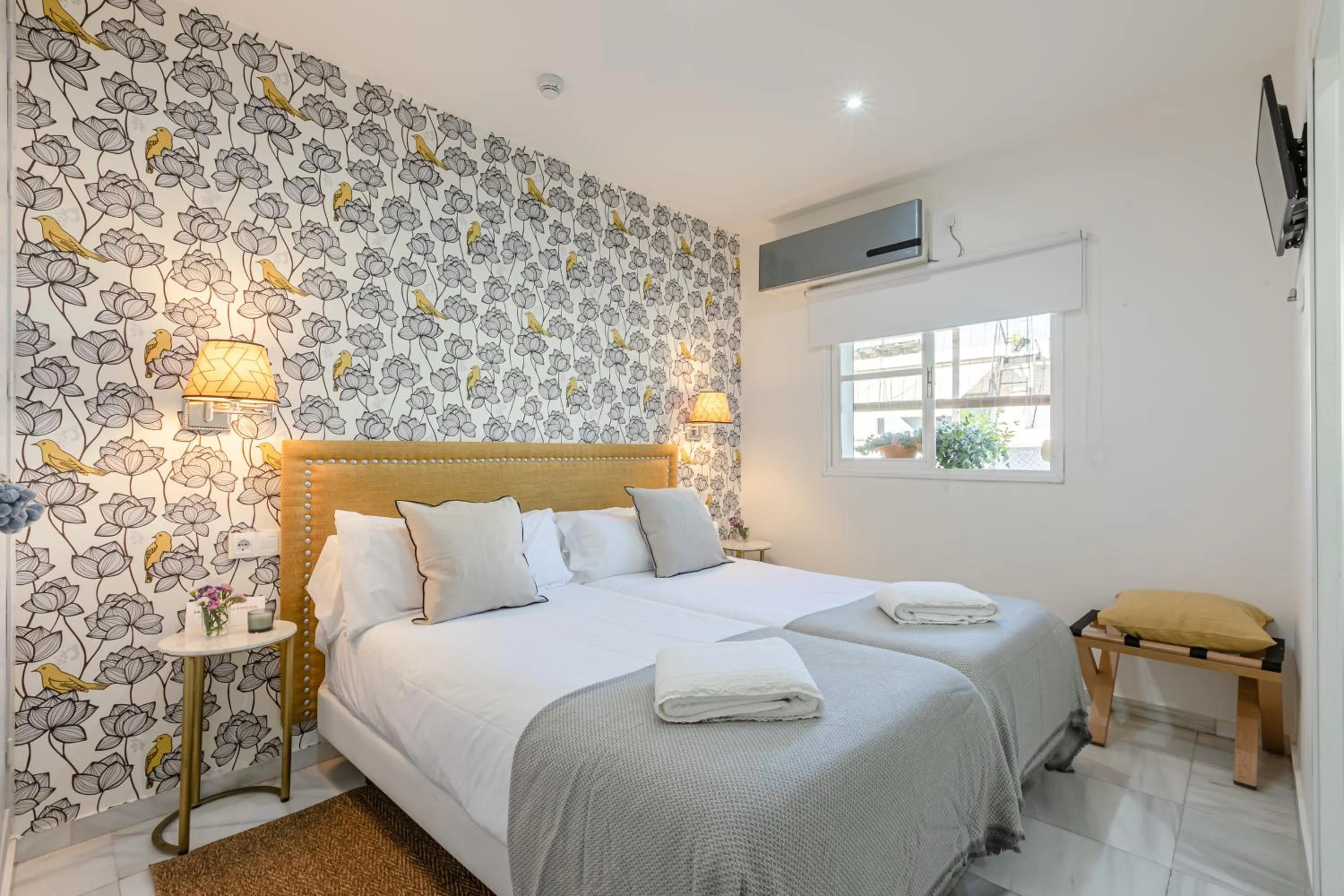 Bedroom, Bed in nüa alameda