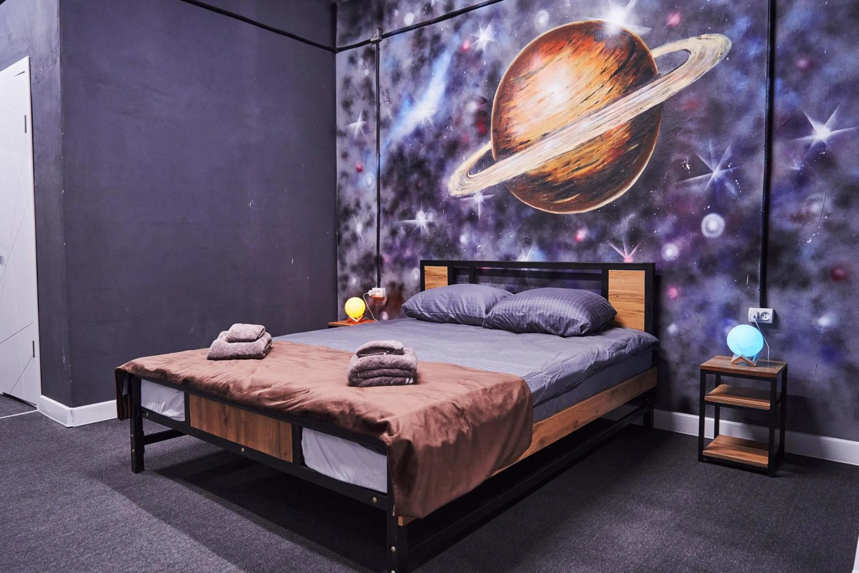 Toilet, Bed in Gagarin Capsule Hotel