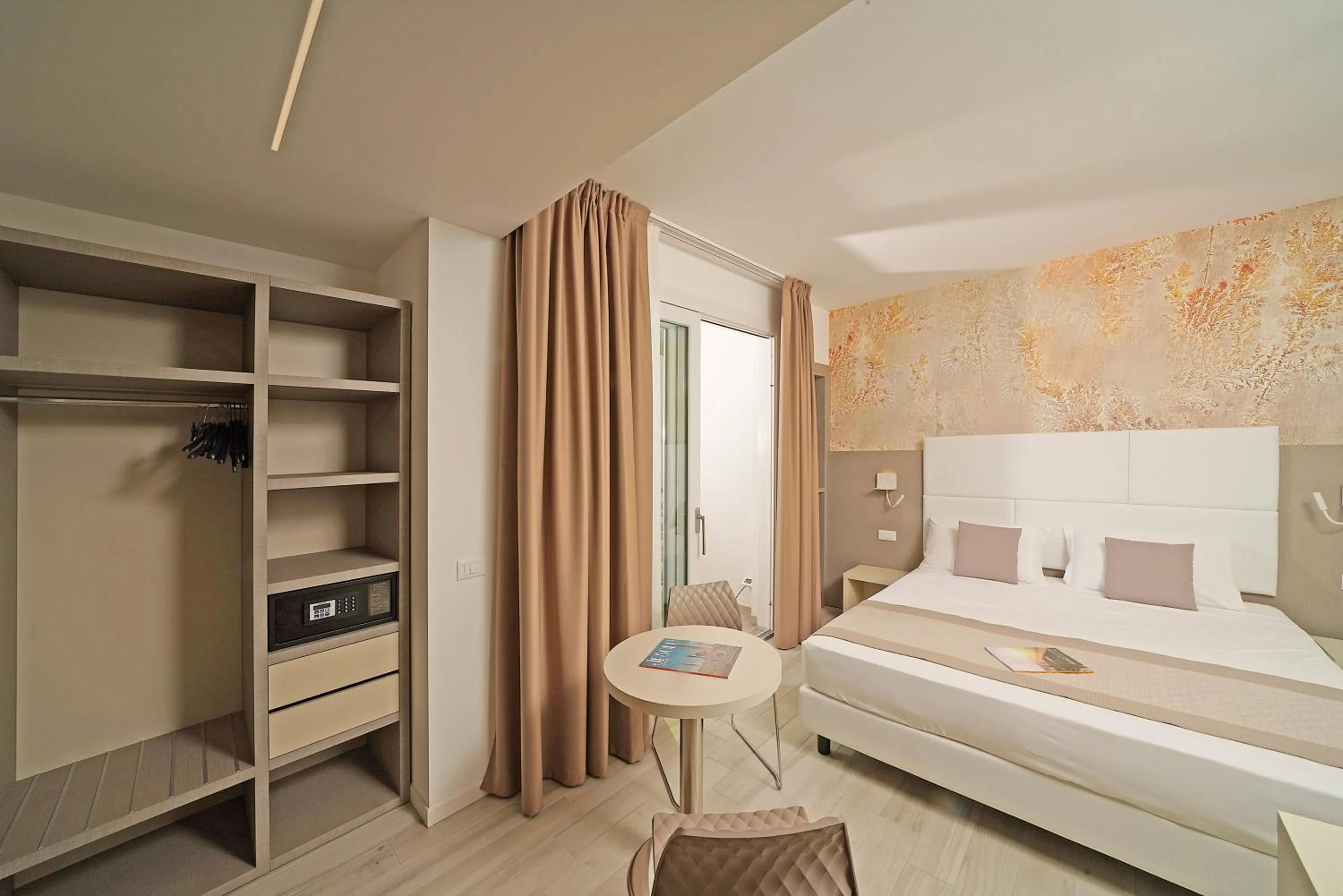 Bed in Hotel Strand a frontemare