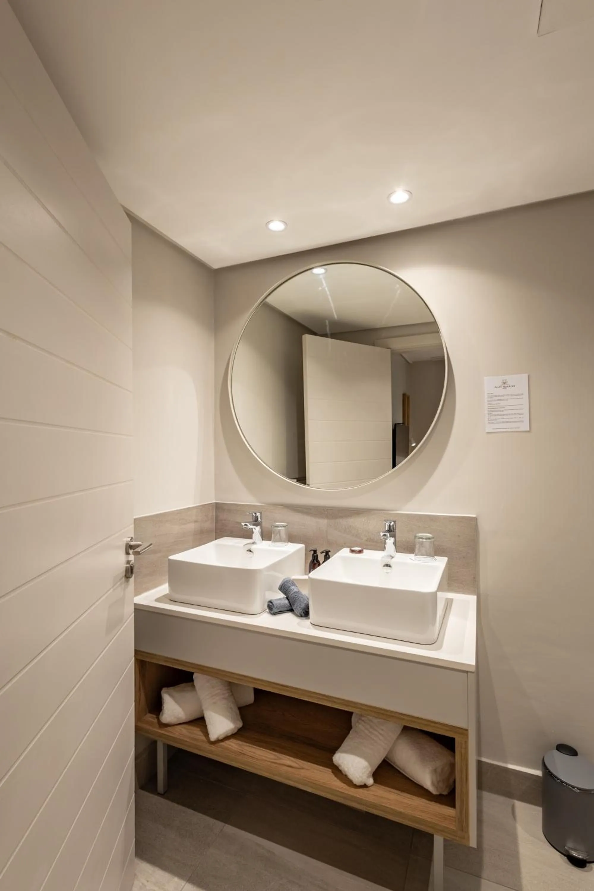 Bathroom in Plett Quarter Hotel - Lion Roars Hotels & Lodges