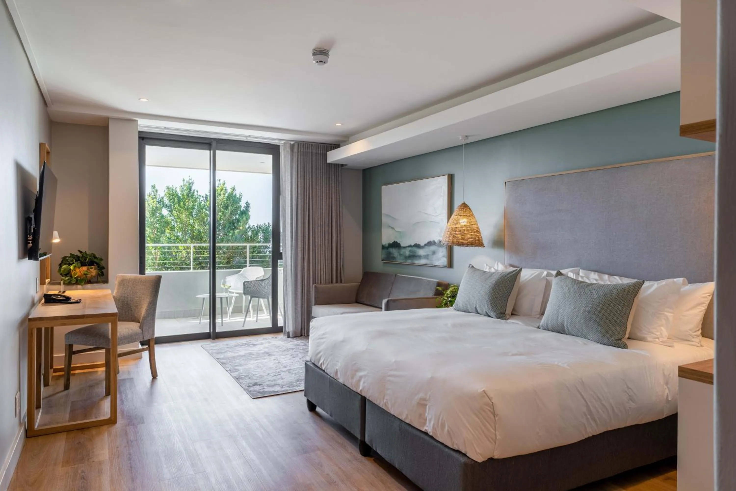 Patio, Bed in Plett Quarter Hotel - Lion Roars Hotels & Lodges