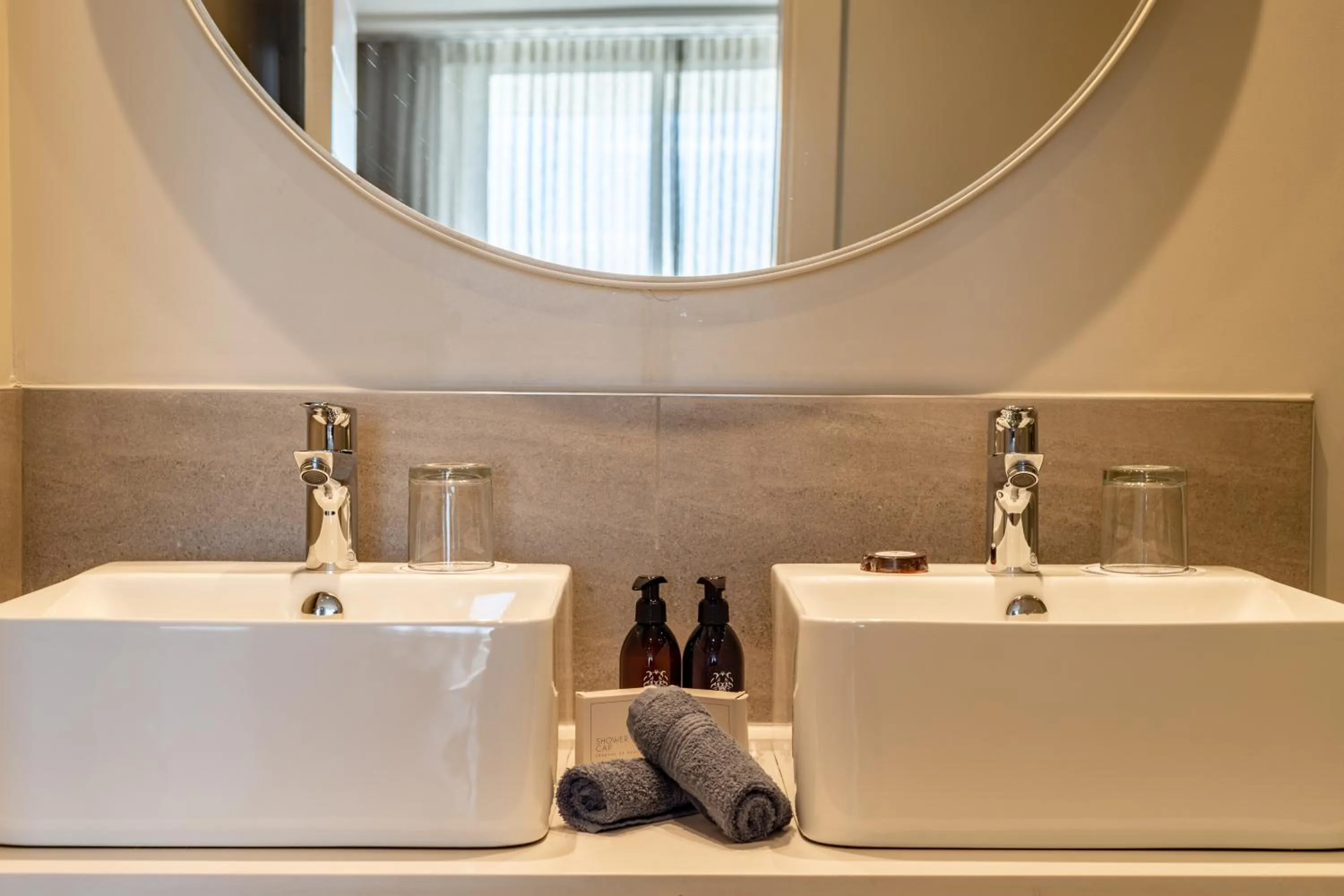 Bathroom in Plett Quarter Hotel - Lion Roars Hotels & Lodges