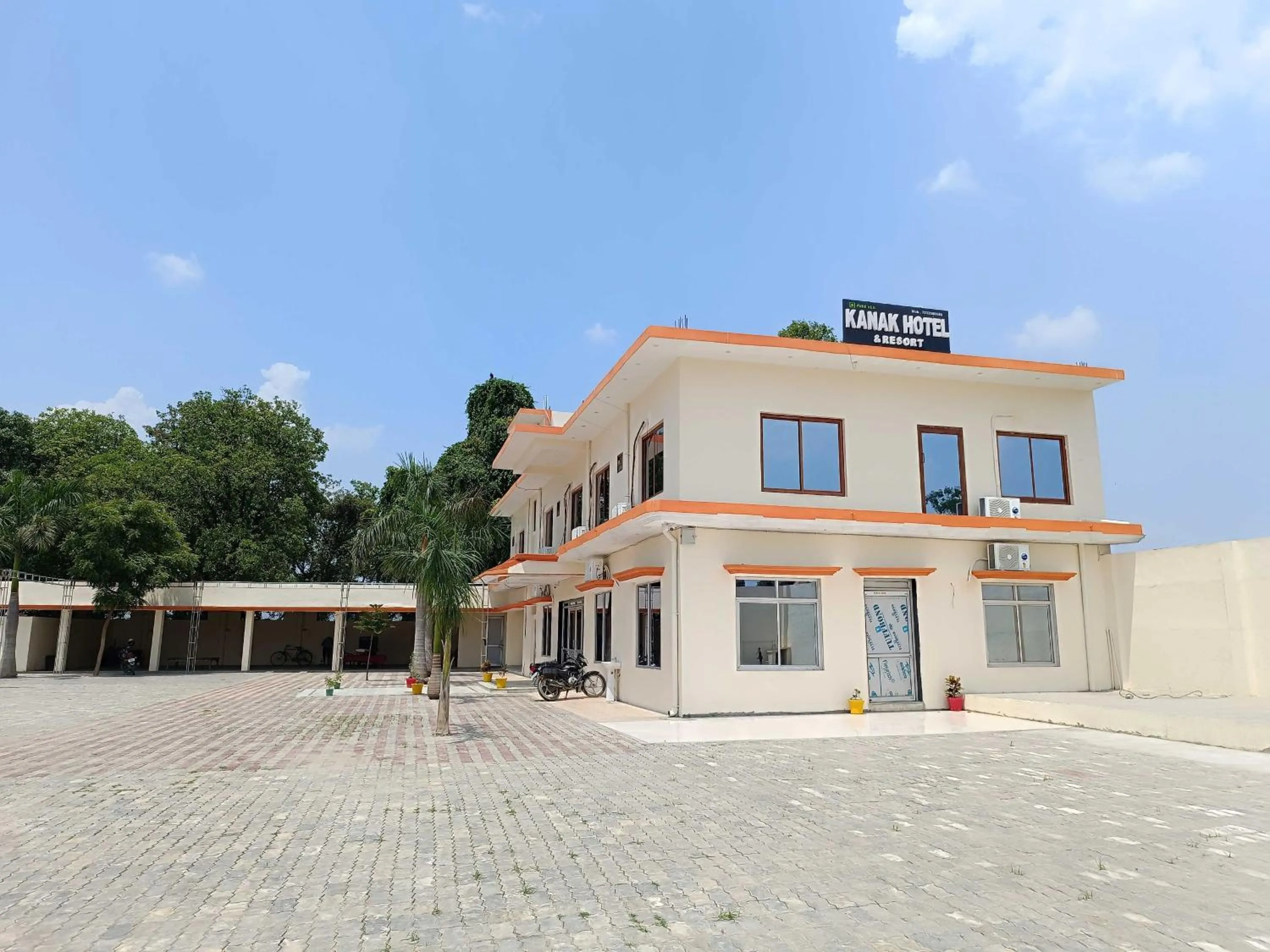 Facade/entrance in Hotel O Home Kanak Hotel & Resort Homestay