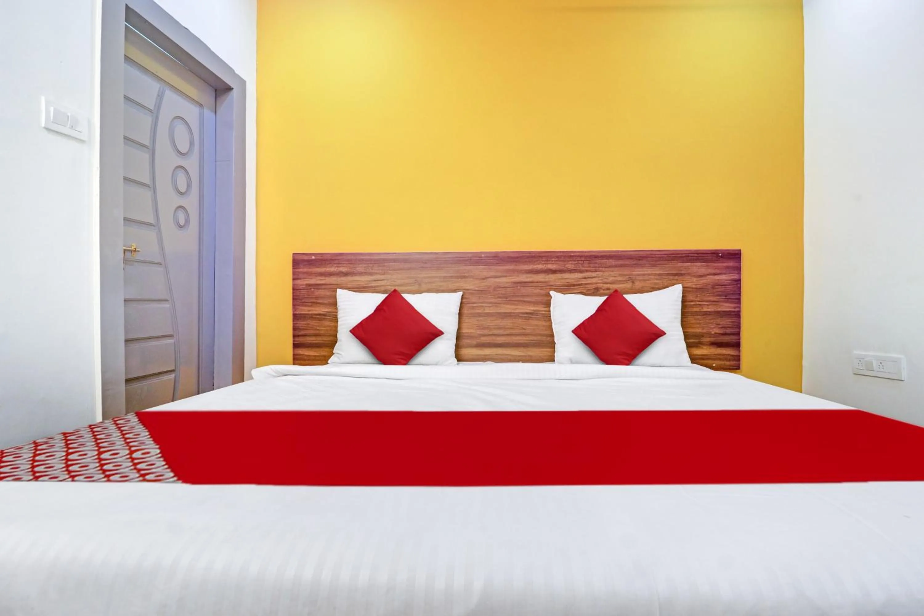 Bedroom, Bed in Hotel O Lavish Stay