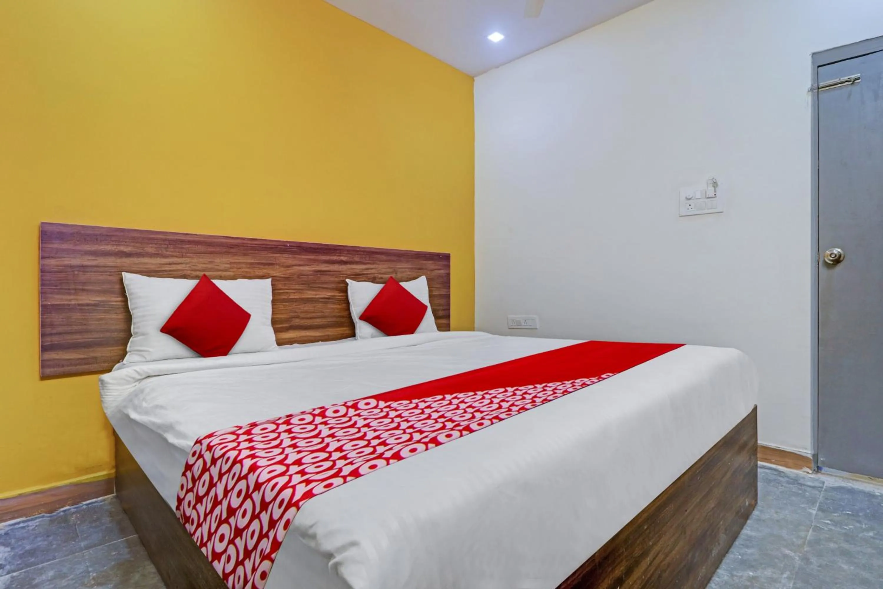 Bedroom, Bed in Hotel O Lavish Stay