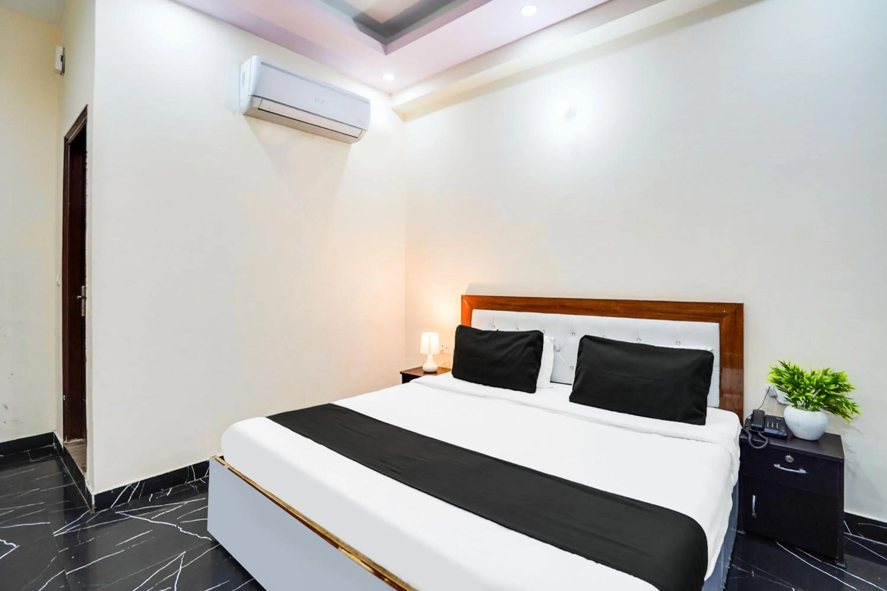 Bedroom in Collection O Sector 117 Noida