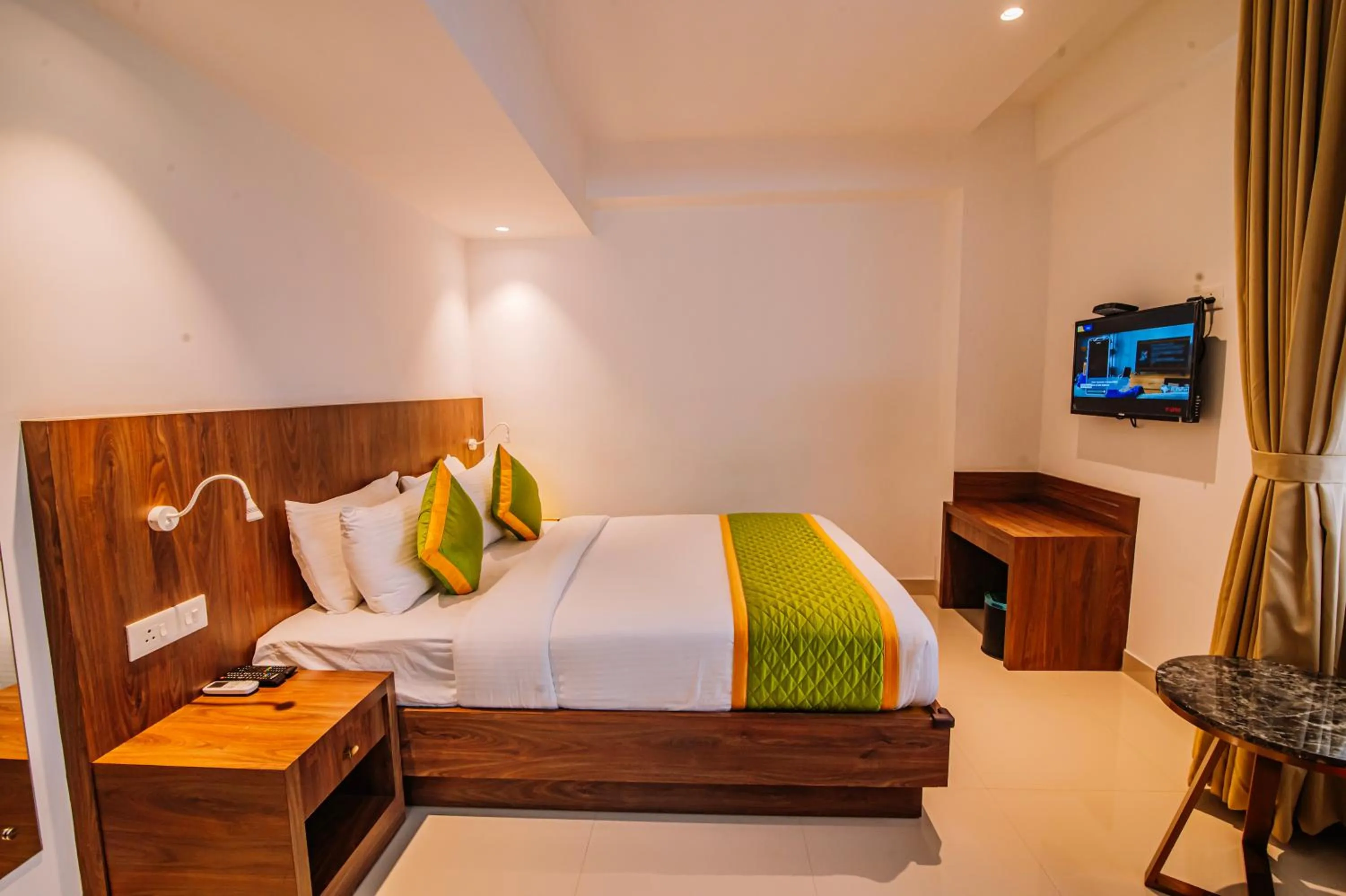 Bed in Hotel Seven Lights