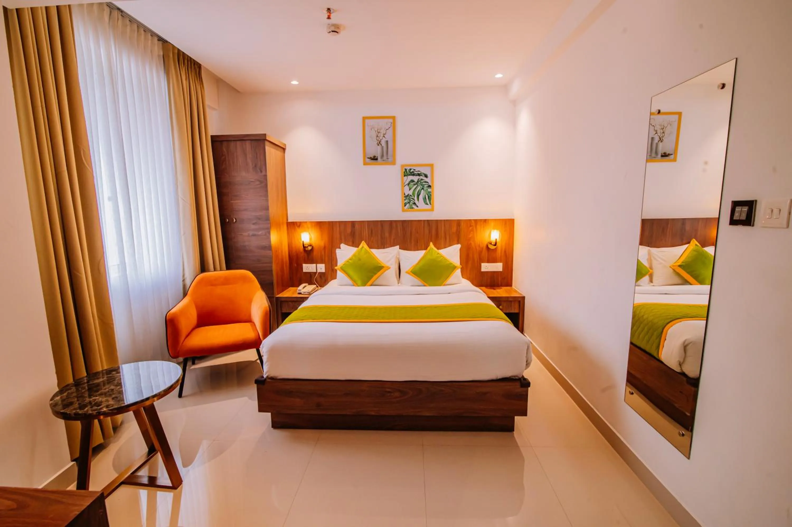 Bedroom, Bed in Hotel Seven Lights