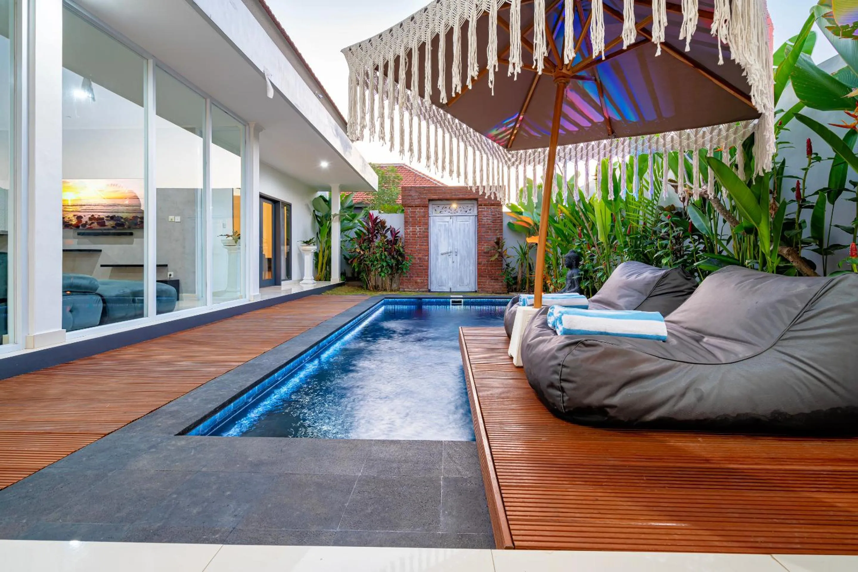 Swimming pool in Villa Katrin - Canggu