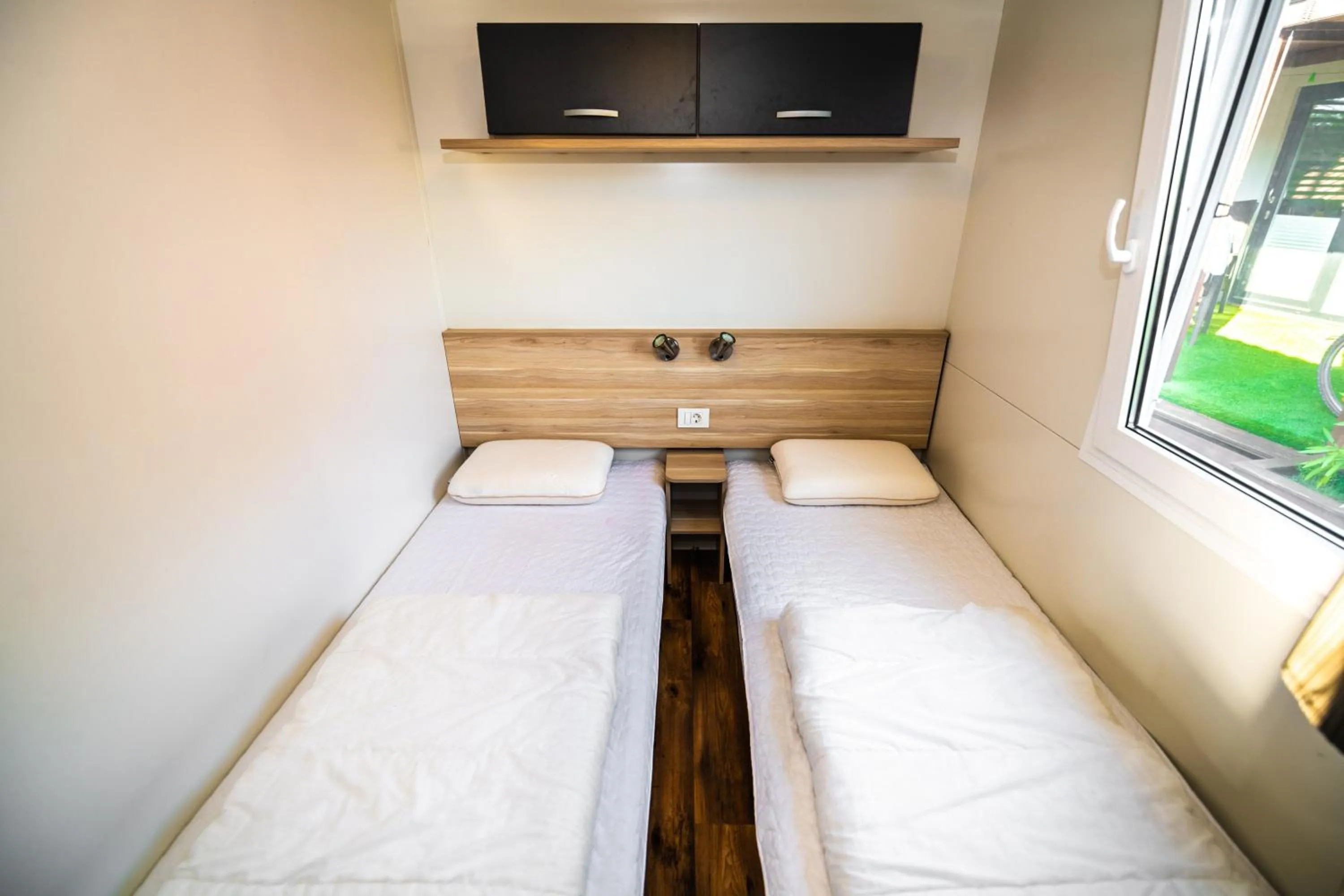 Camping Media Mobile Homes in Brioni Sunny Camping