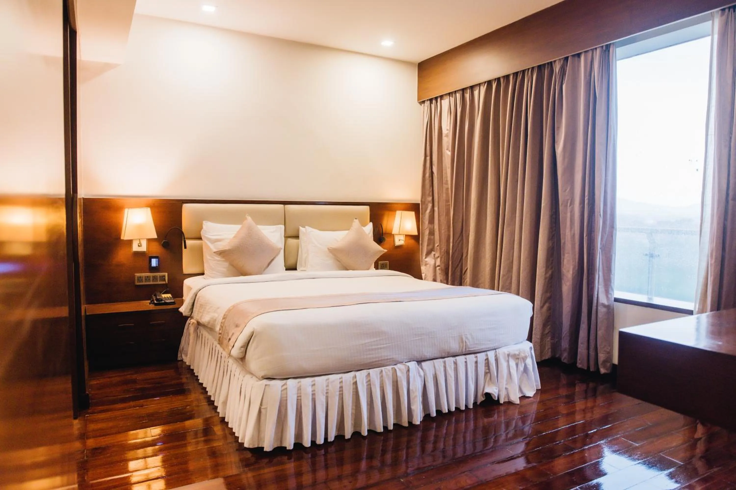 Bed in The Alcor Hotel