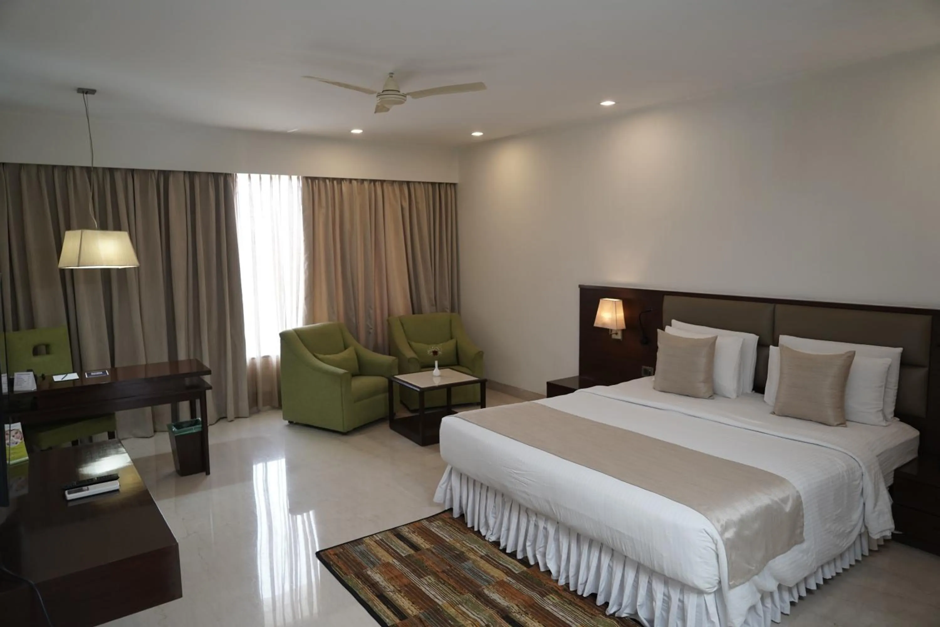 Bed in The Alcor Hotel