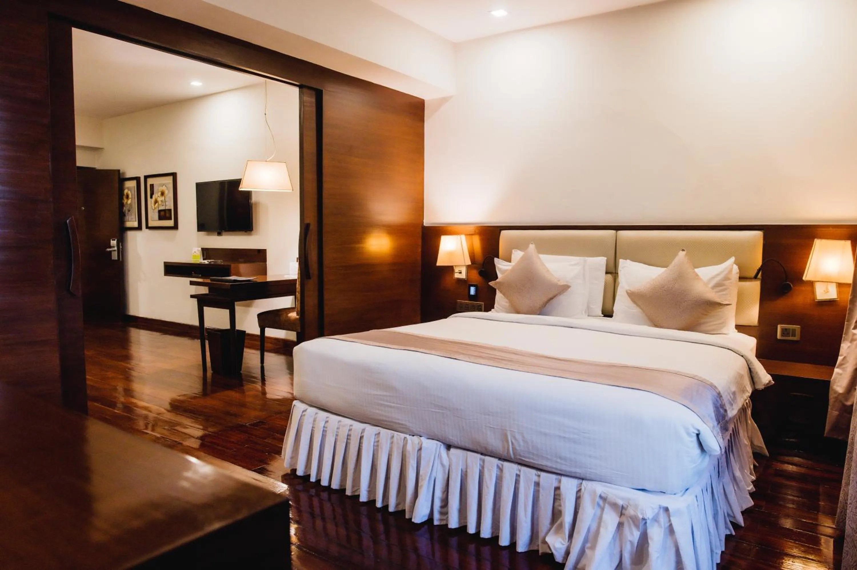 Bedroom, Bed in The Alcor Hotel