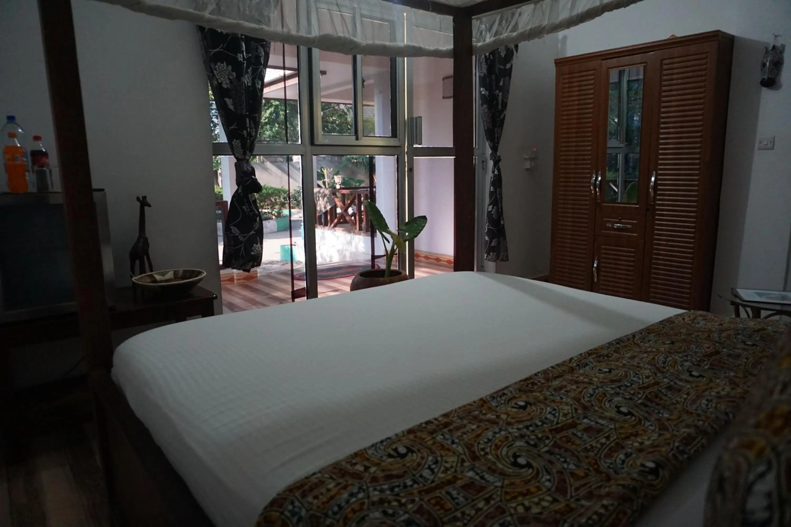 Bed in Cocolala Beach House