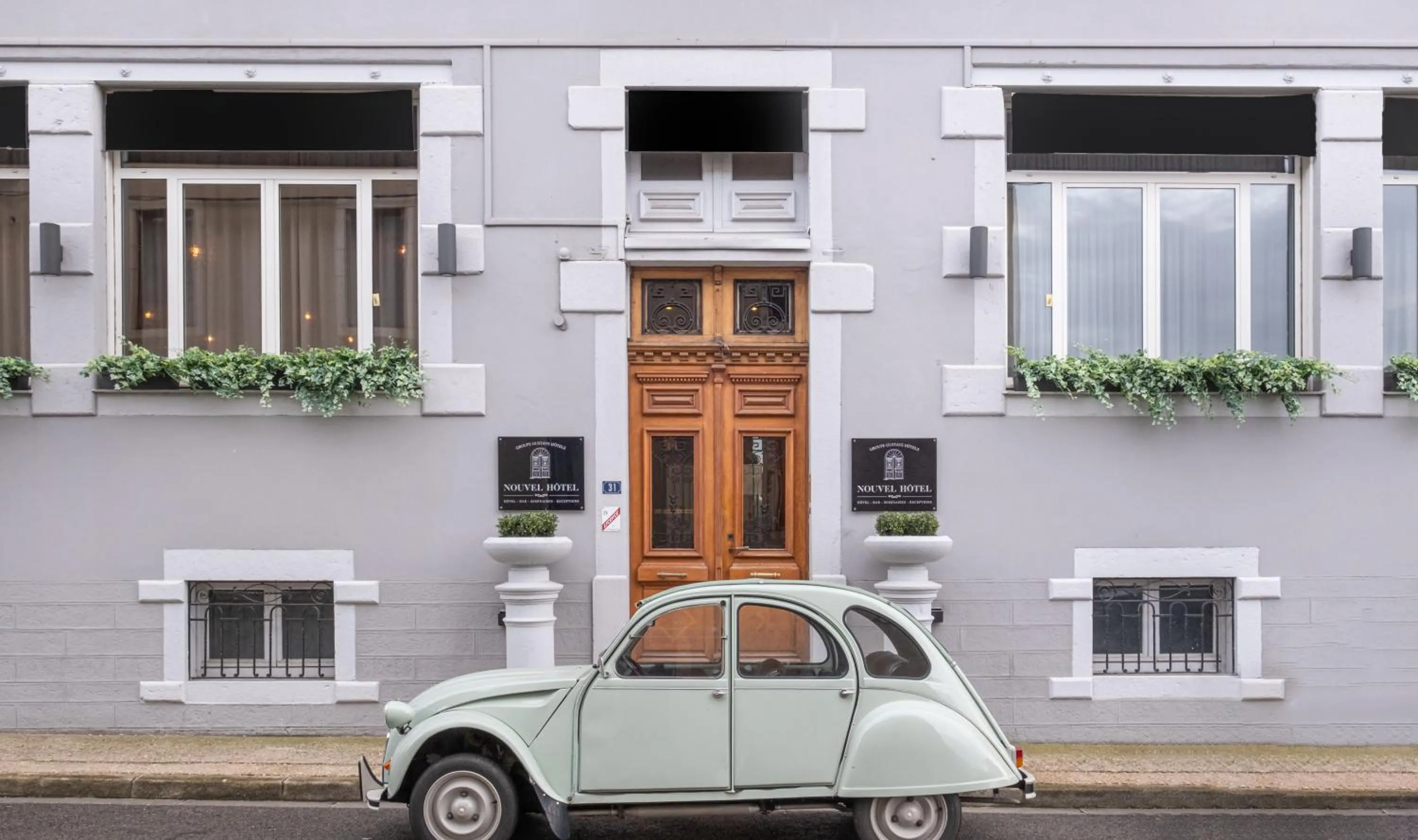 Facade/entrance in Nouvel Hôtel & Appartements