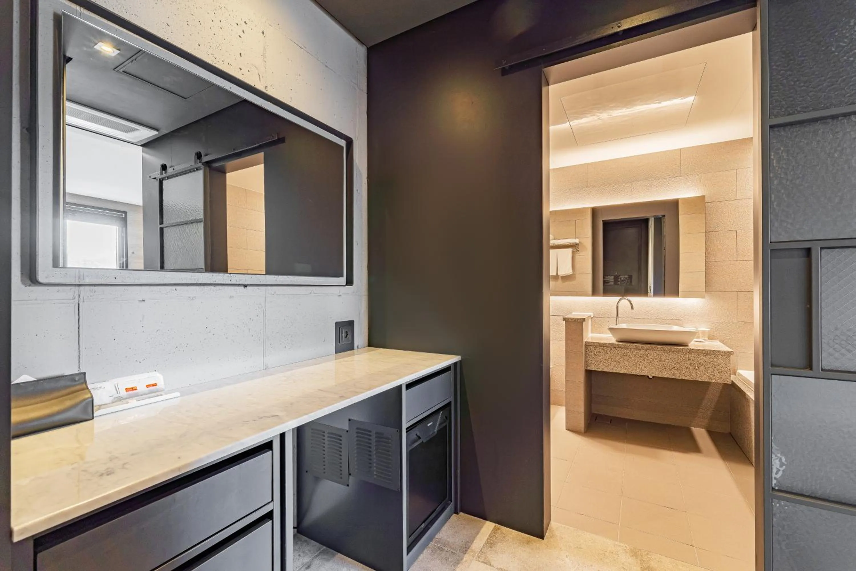 hair dresser in The Hong C Hotel