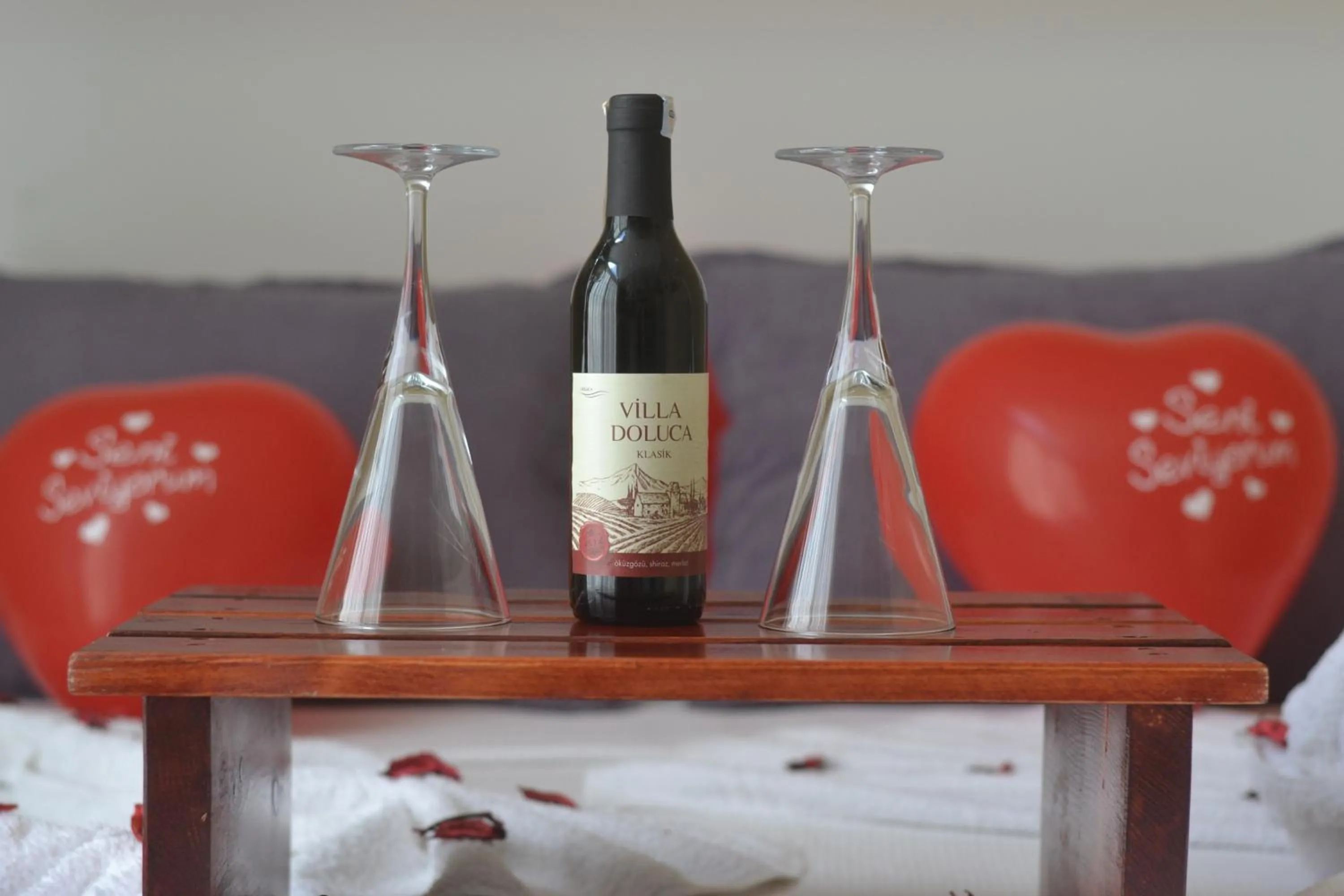 Decorative detail in Mimoza Hotel