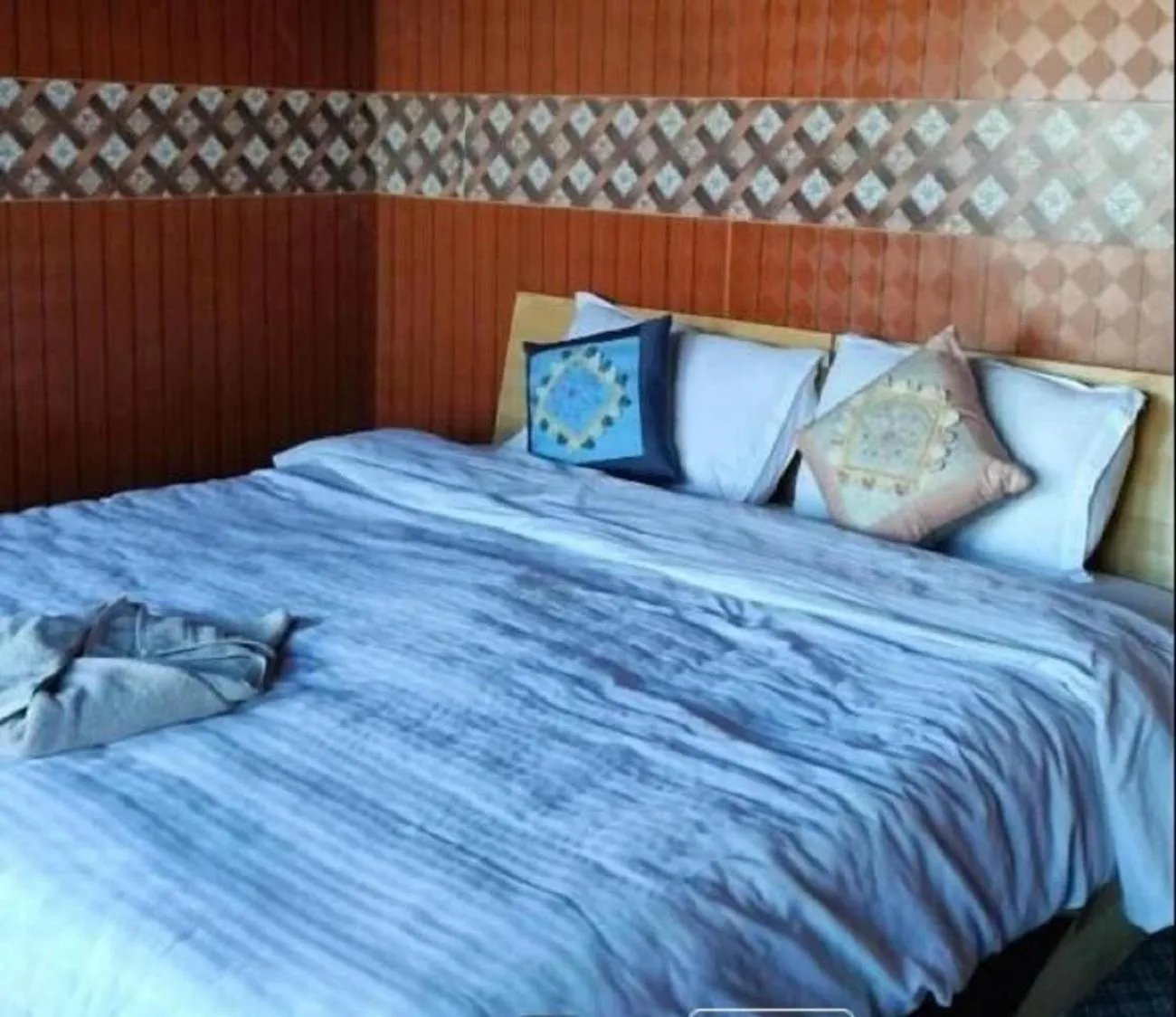 Bed in Soma Retreat Cottage, Pangong Lake