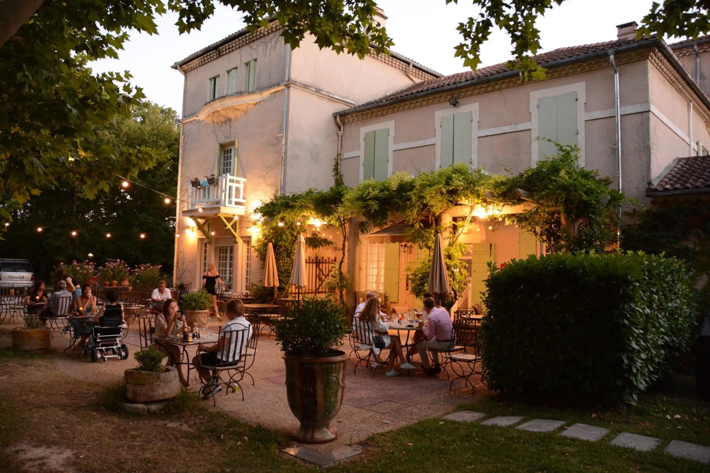 Property building in Demeures et Châteaux Hôtel L'Hermitage