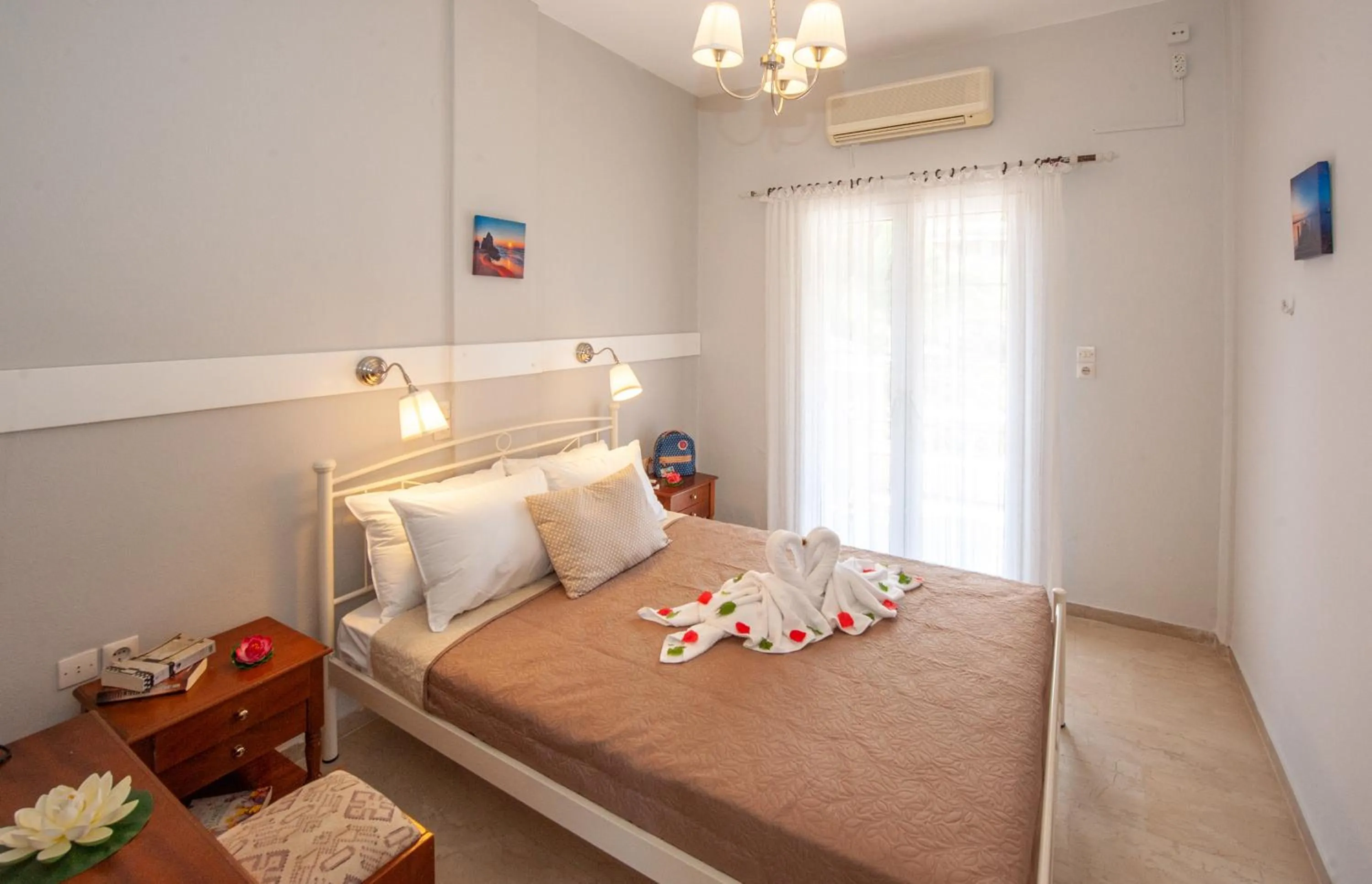 Bedroom, Bed in Vassilis Paradise Garden Aparthotel