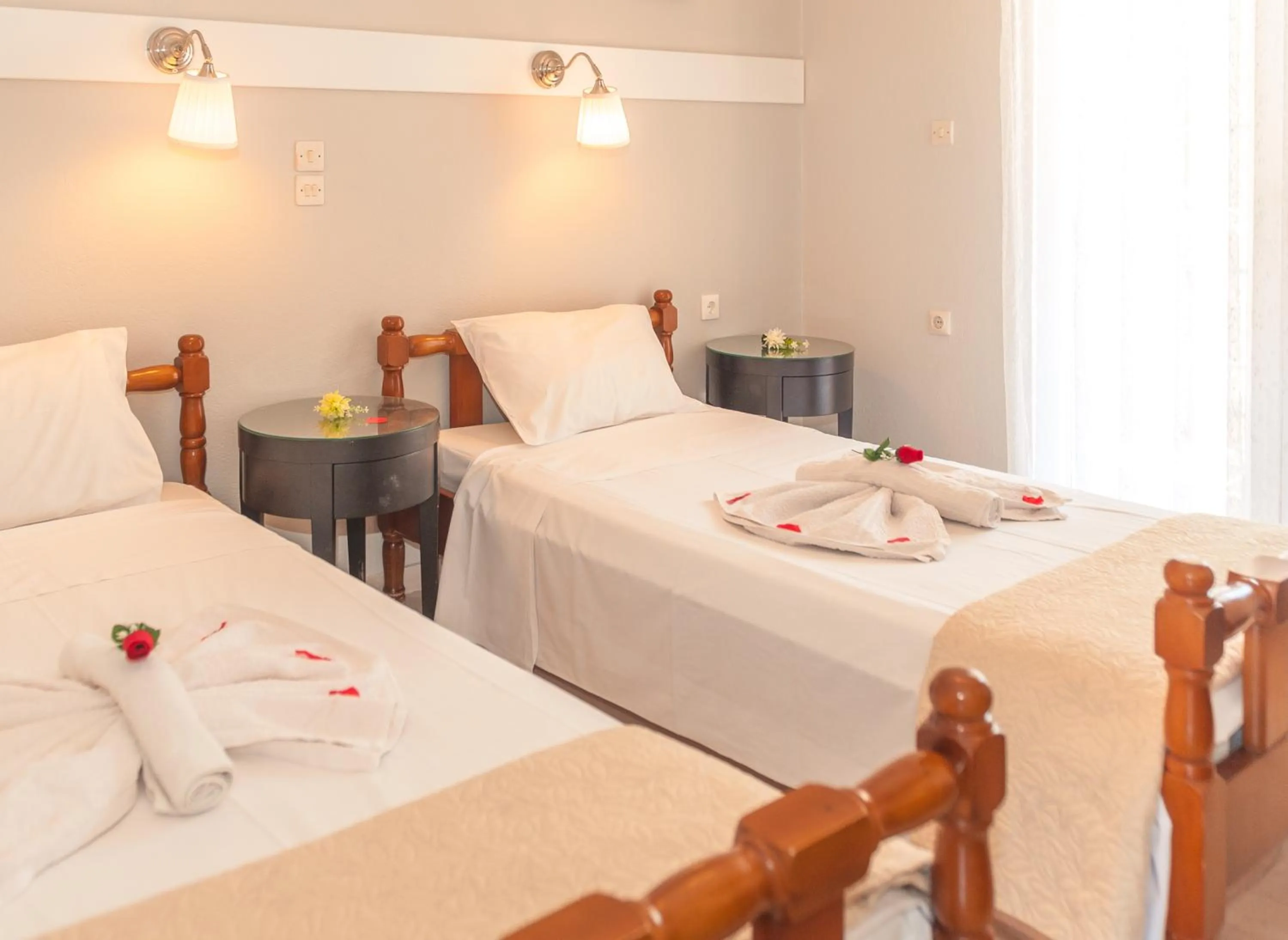 Bed in Vassilis Paradise Garden Aparthotel