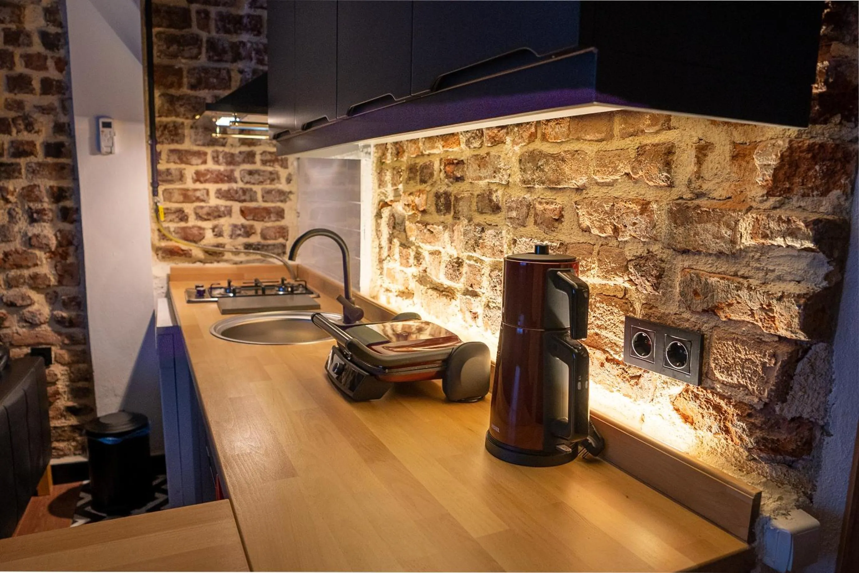 Coffee/tea facilities in Alness Residence