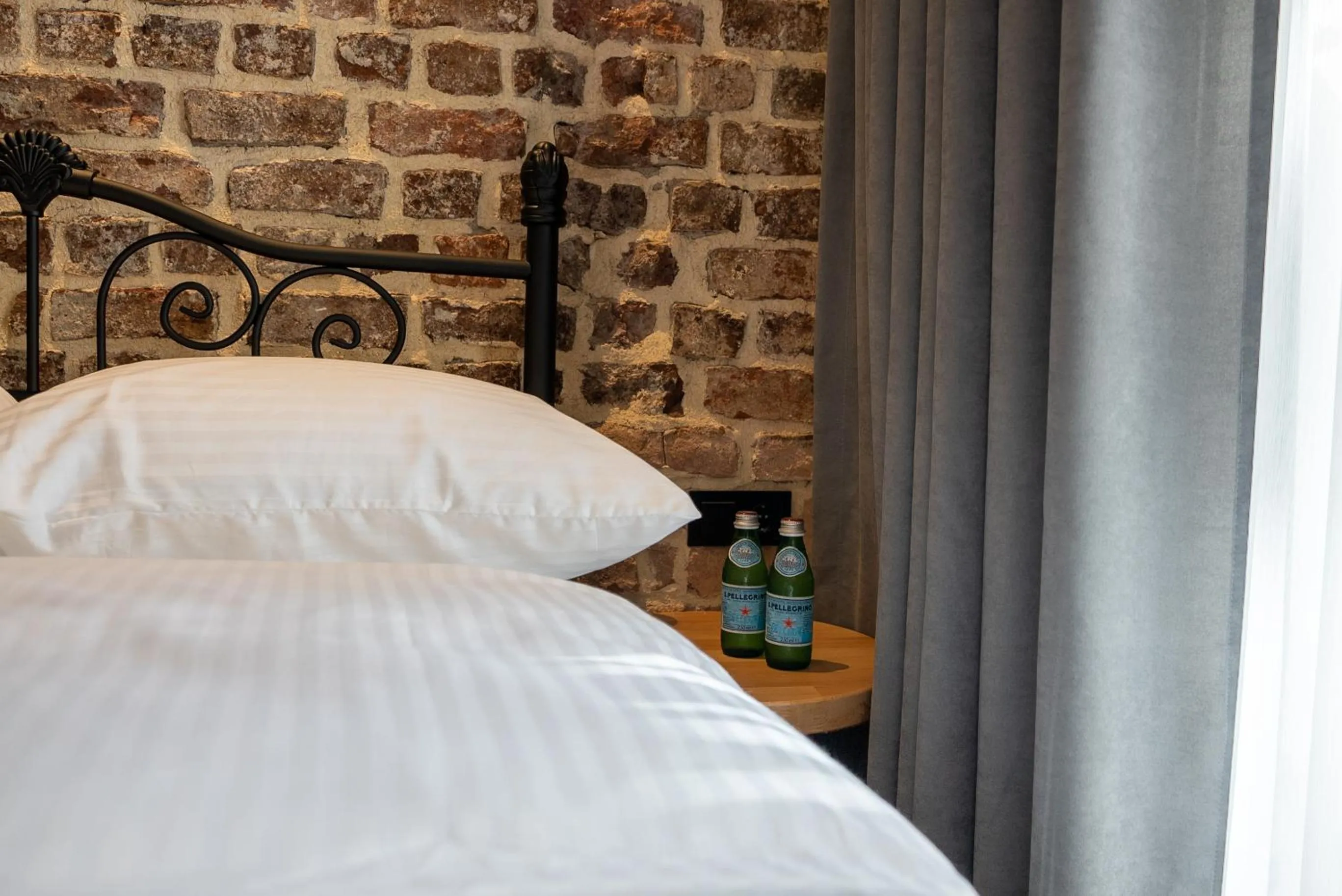 Bedroom, Bed in Alness Residence