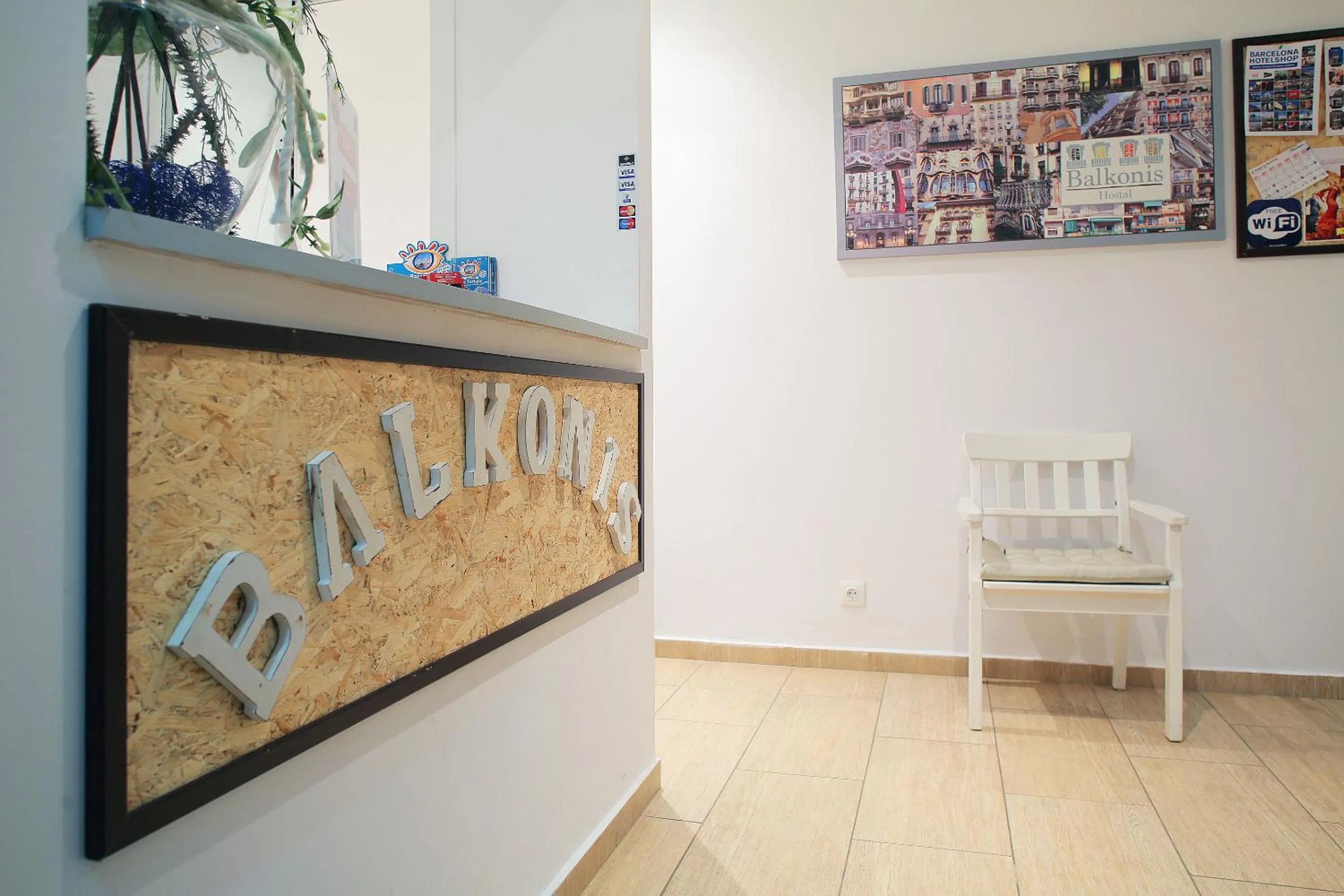 Property logo or sign in Hostal Balkonis