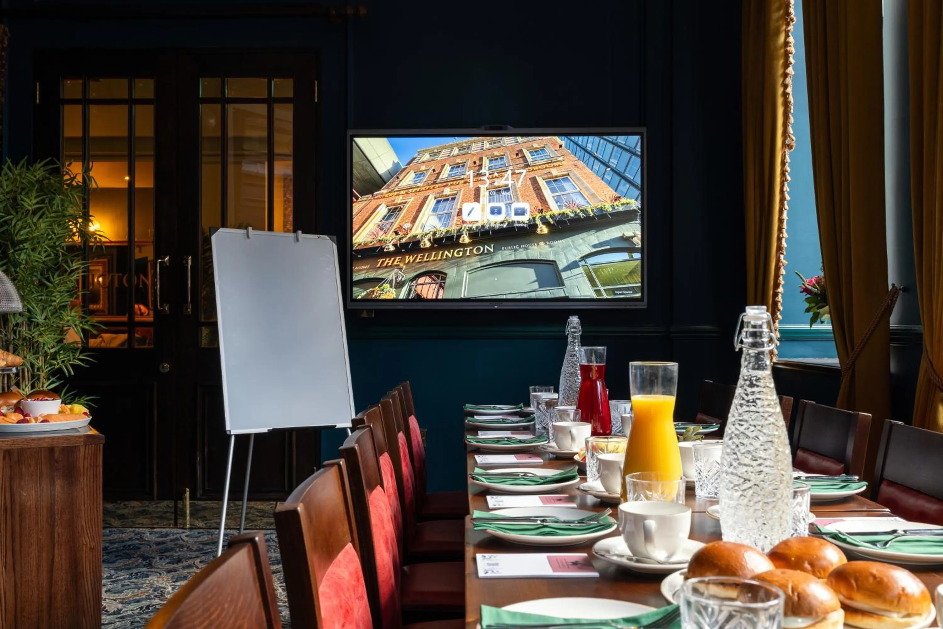 The Wellington Hotel