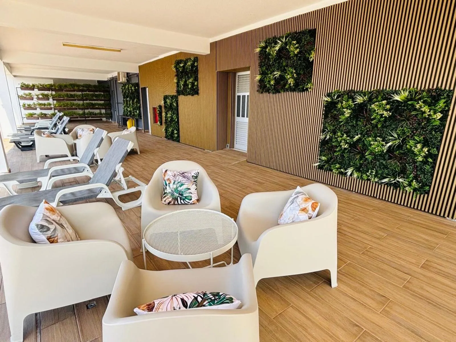 Swimming pool in Hotel Don Rodrigues