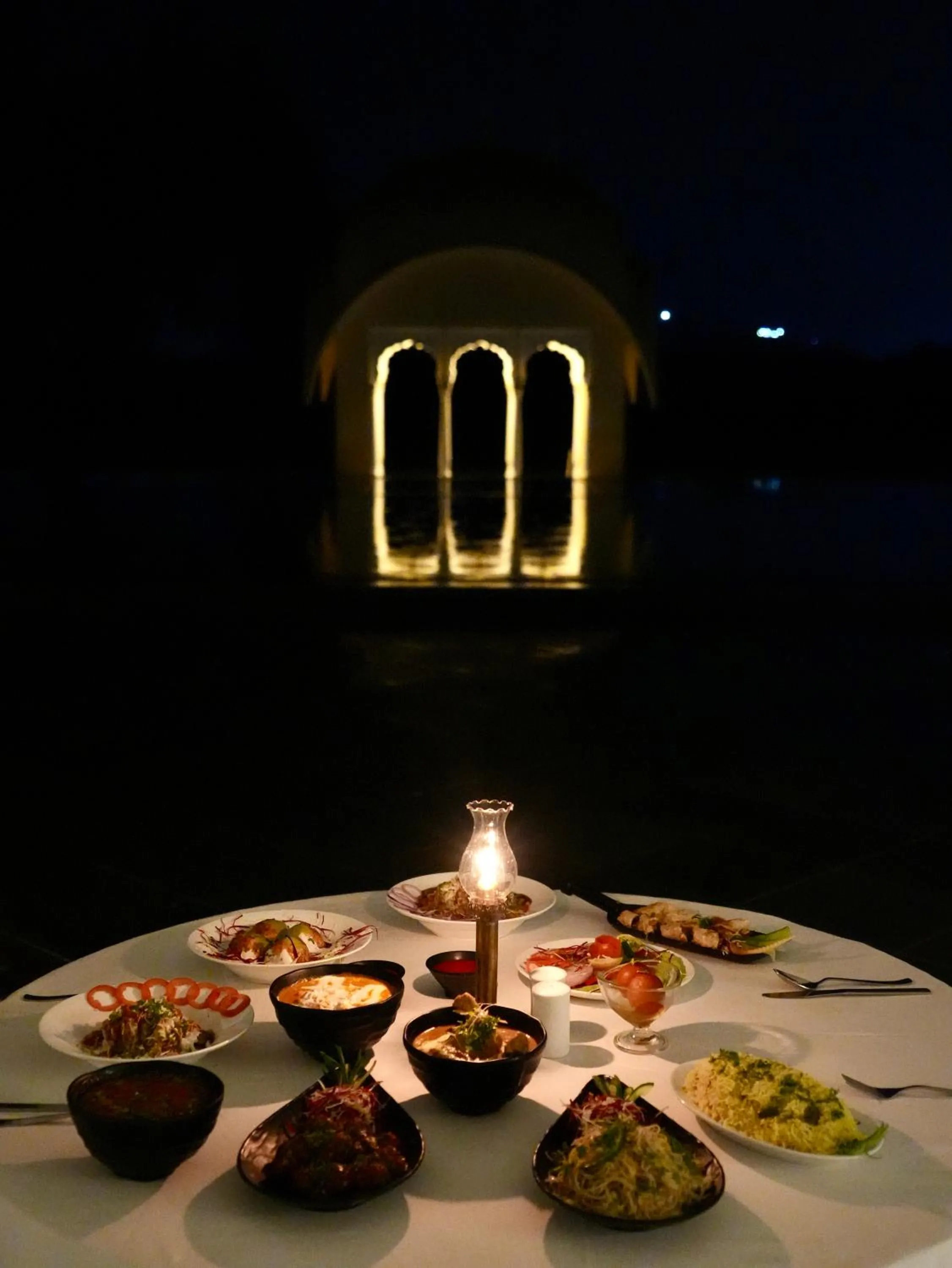 Restaurant/places to eat in Sanchal Fort