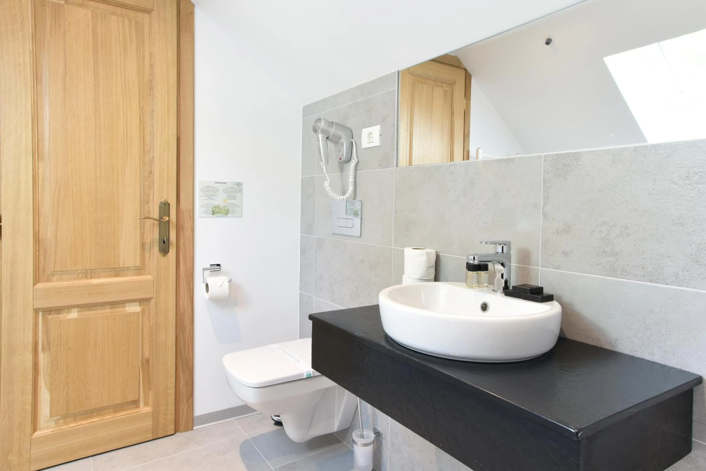 Bathroom in Prinz Gregor