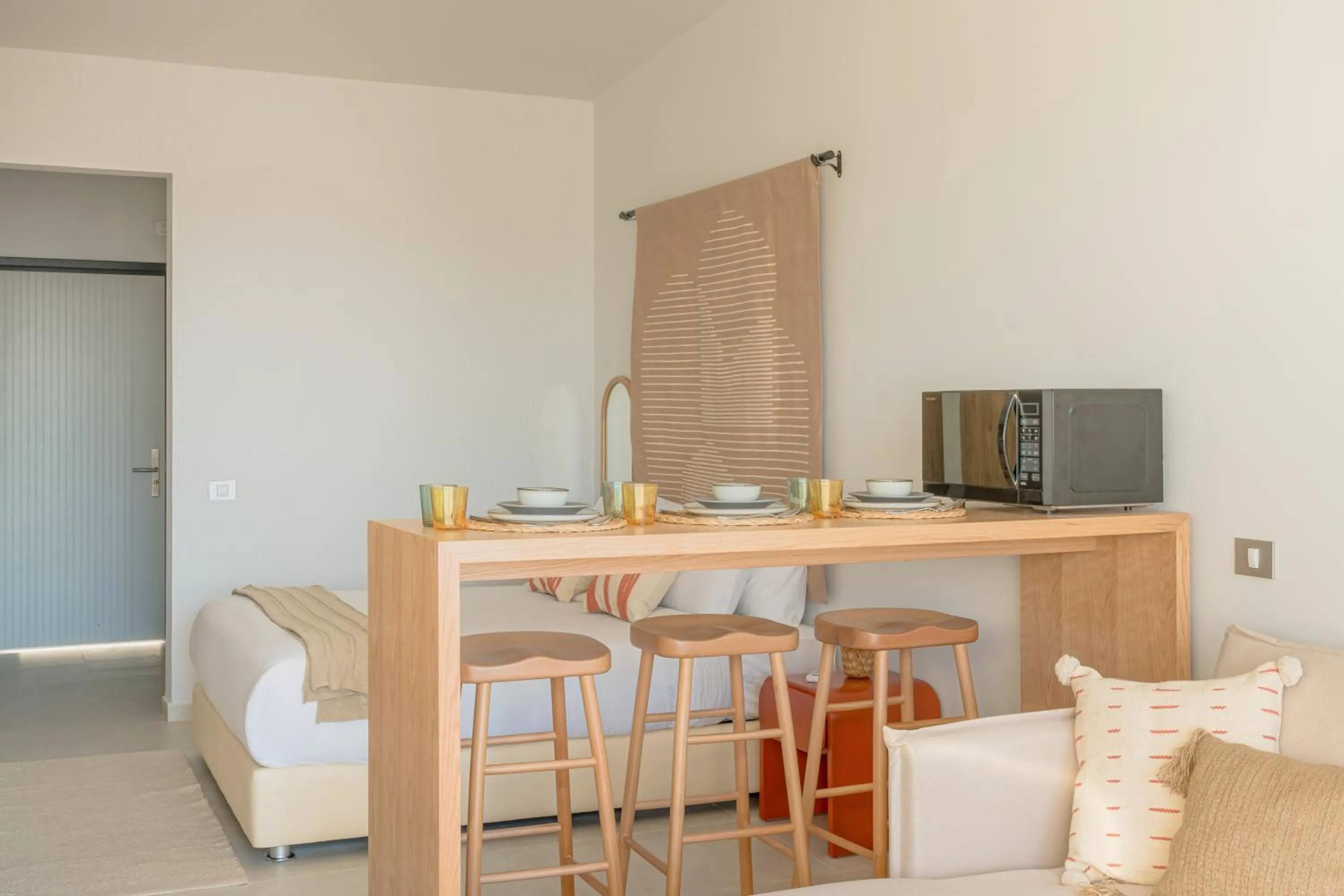 Kitchen or kitchenette in Lemon Spaces LIGHT- D bay North Coast