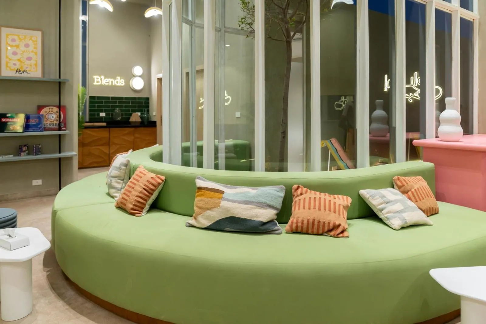 Lobby or reception in Lemon Spaces LIGHT- D bay North Coast