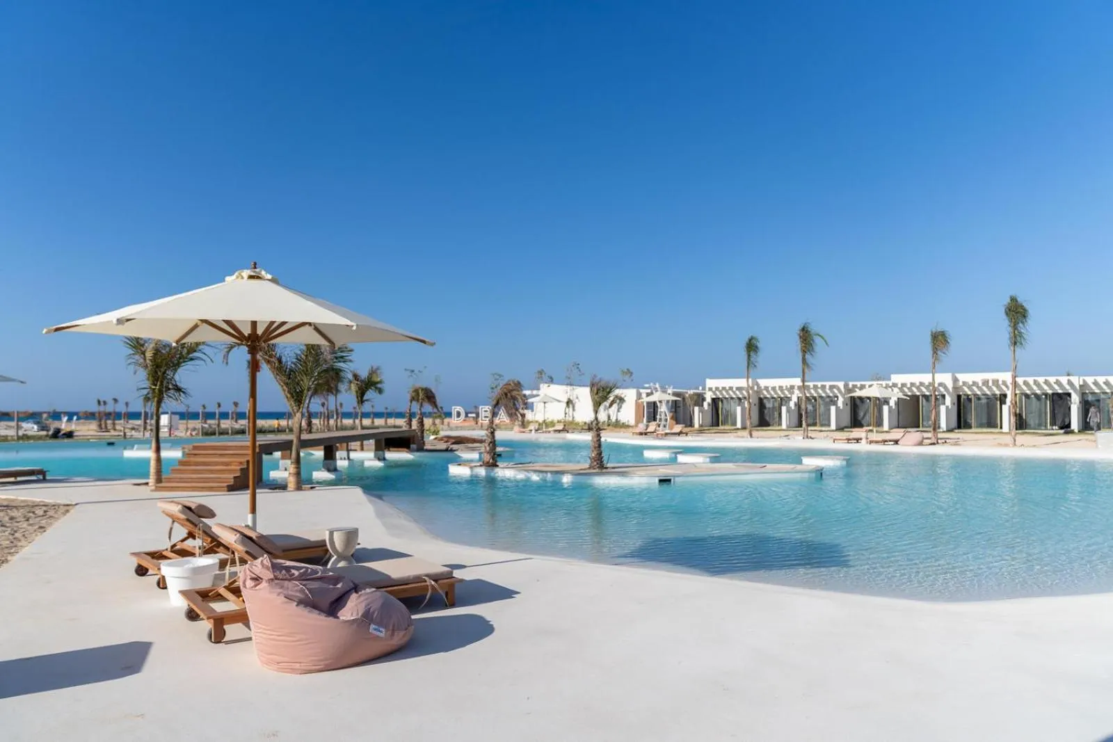 Day in Lemon Spaces LIGHT- D bay North Coast