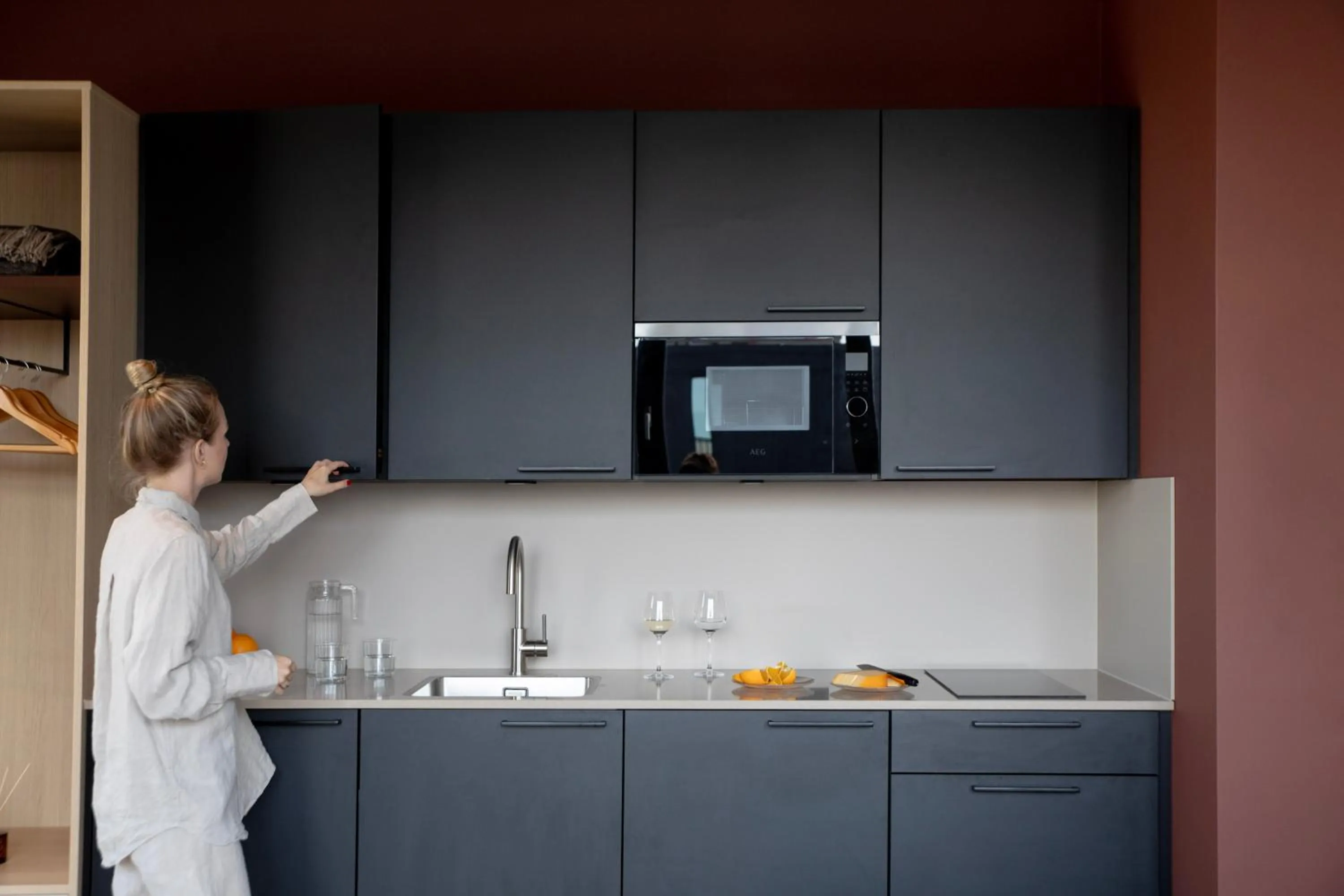 People in Bob W Amsterdam Noord