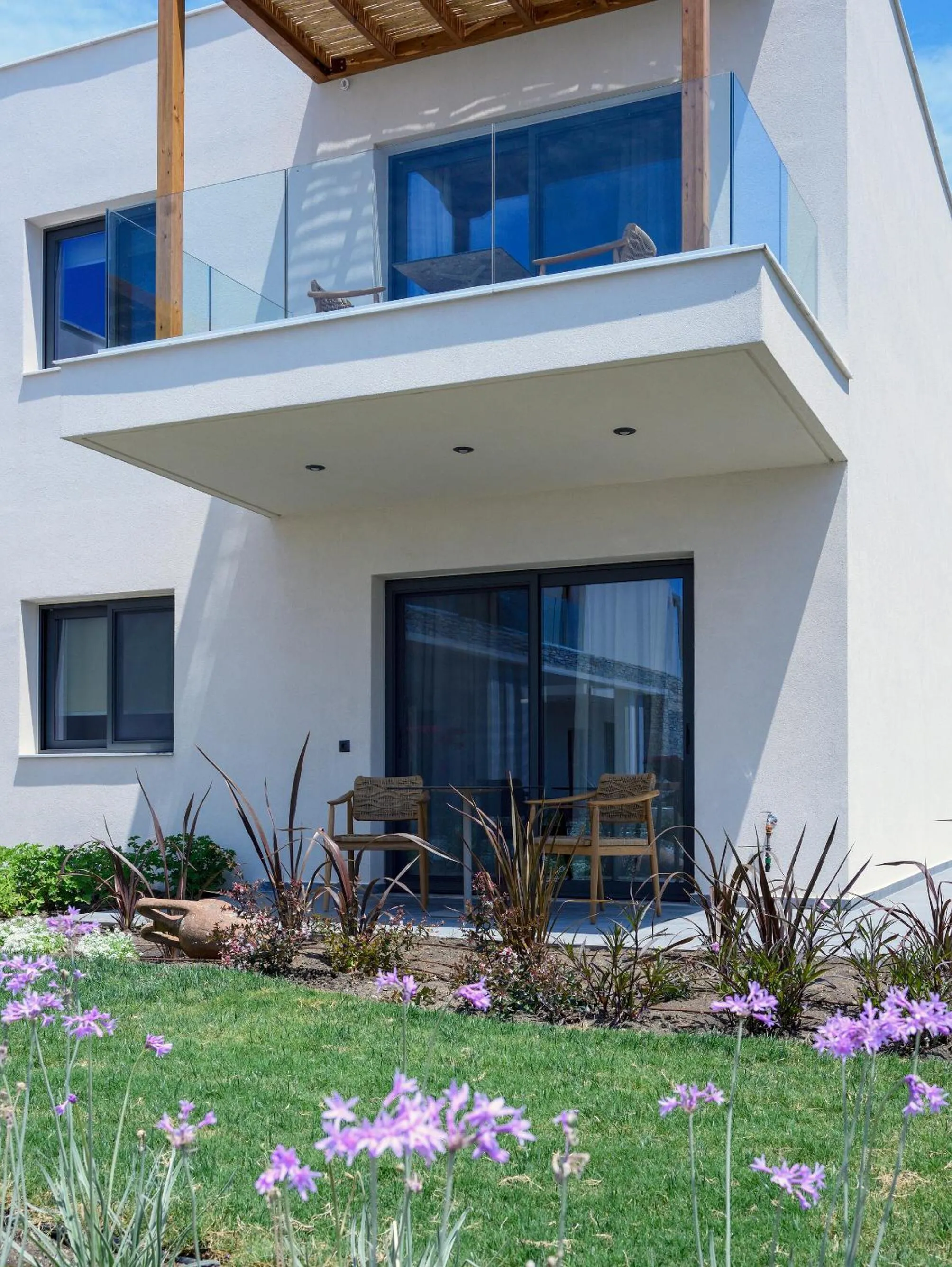 Property building in Amyntas Seafront Hotel - Adults Only